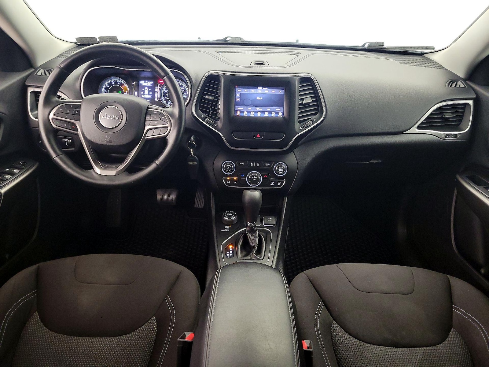 Apple CarPlay® & Android Auto™