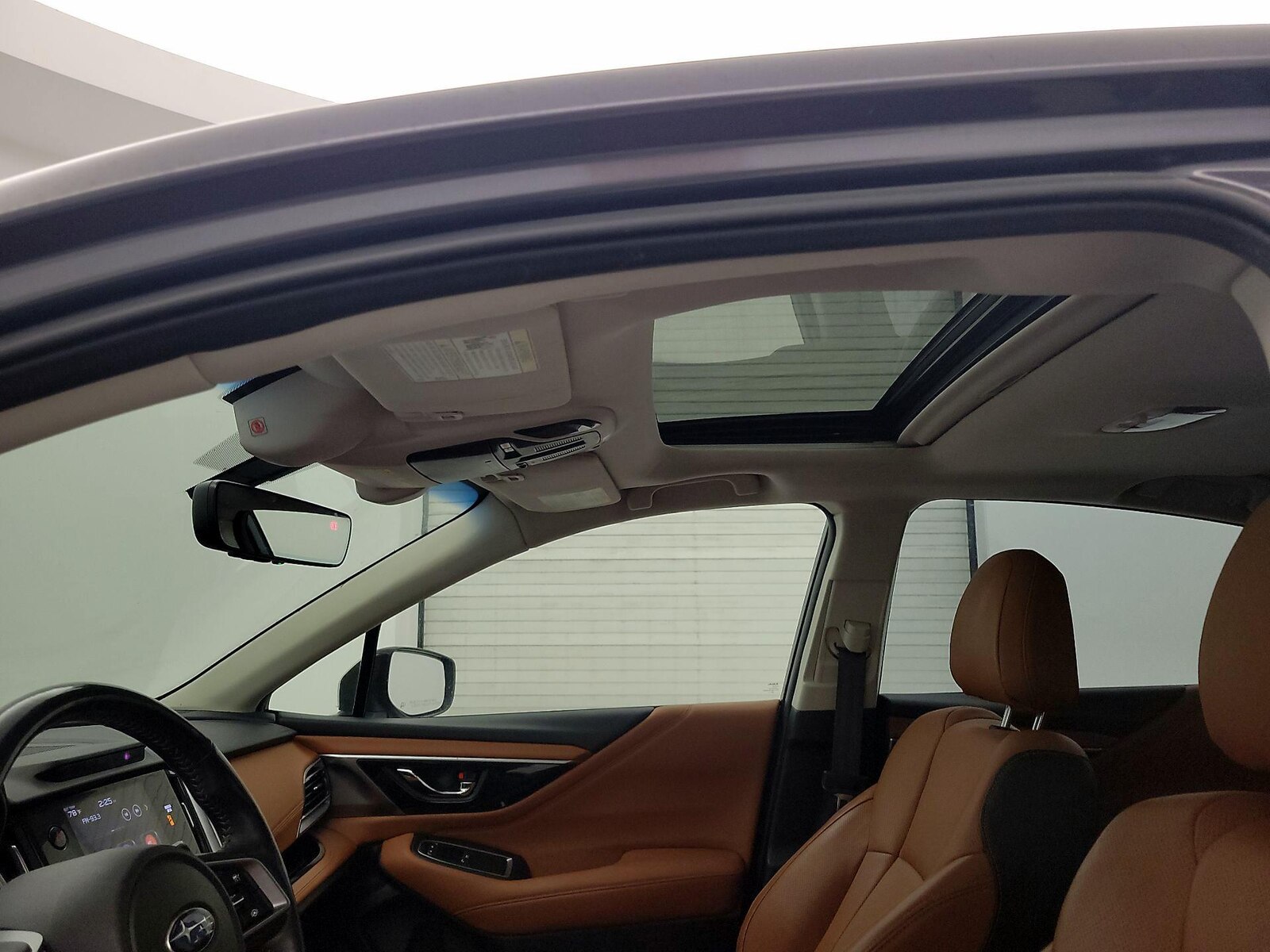 Sunroof(s) & Overhead Airbags
