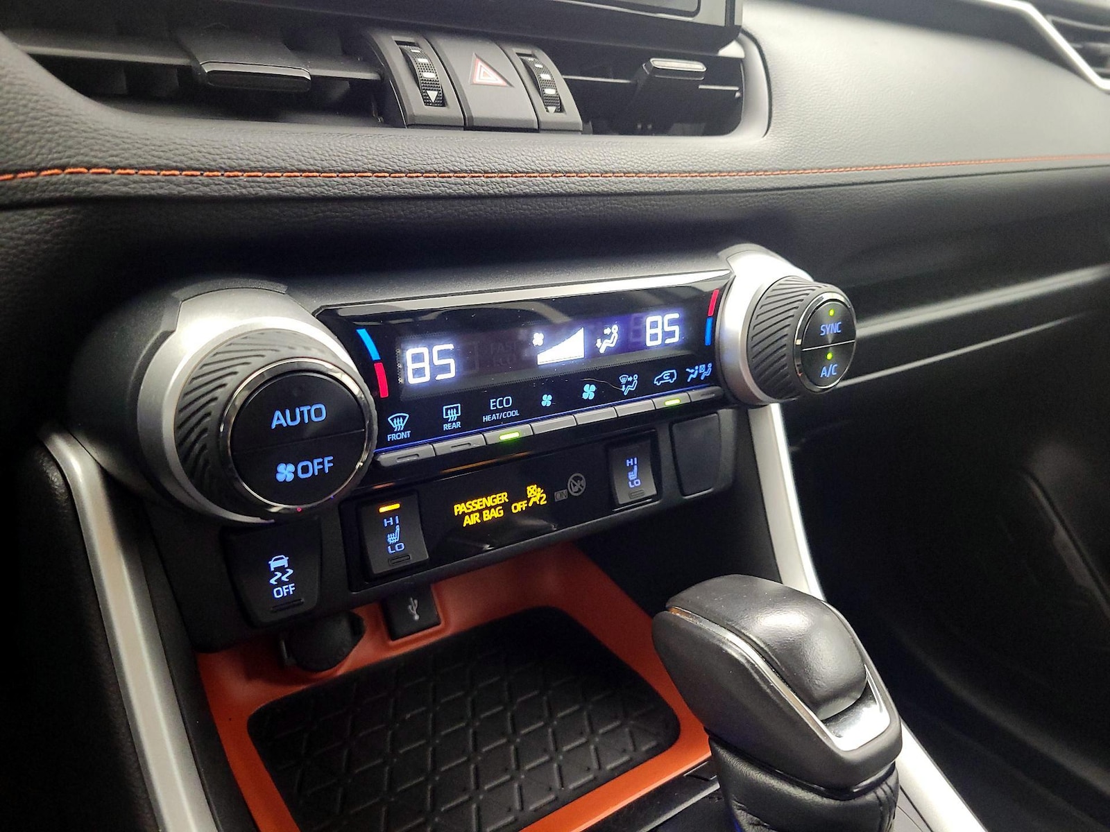 2022 Toyota RAV4 Adventure - Photo 17