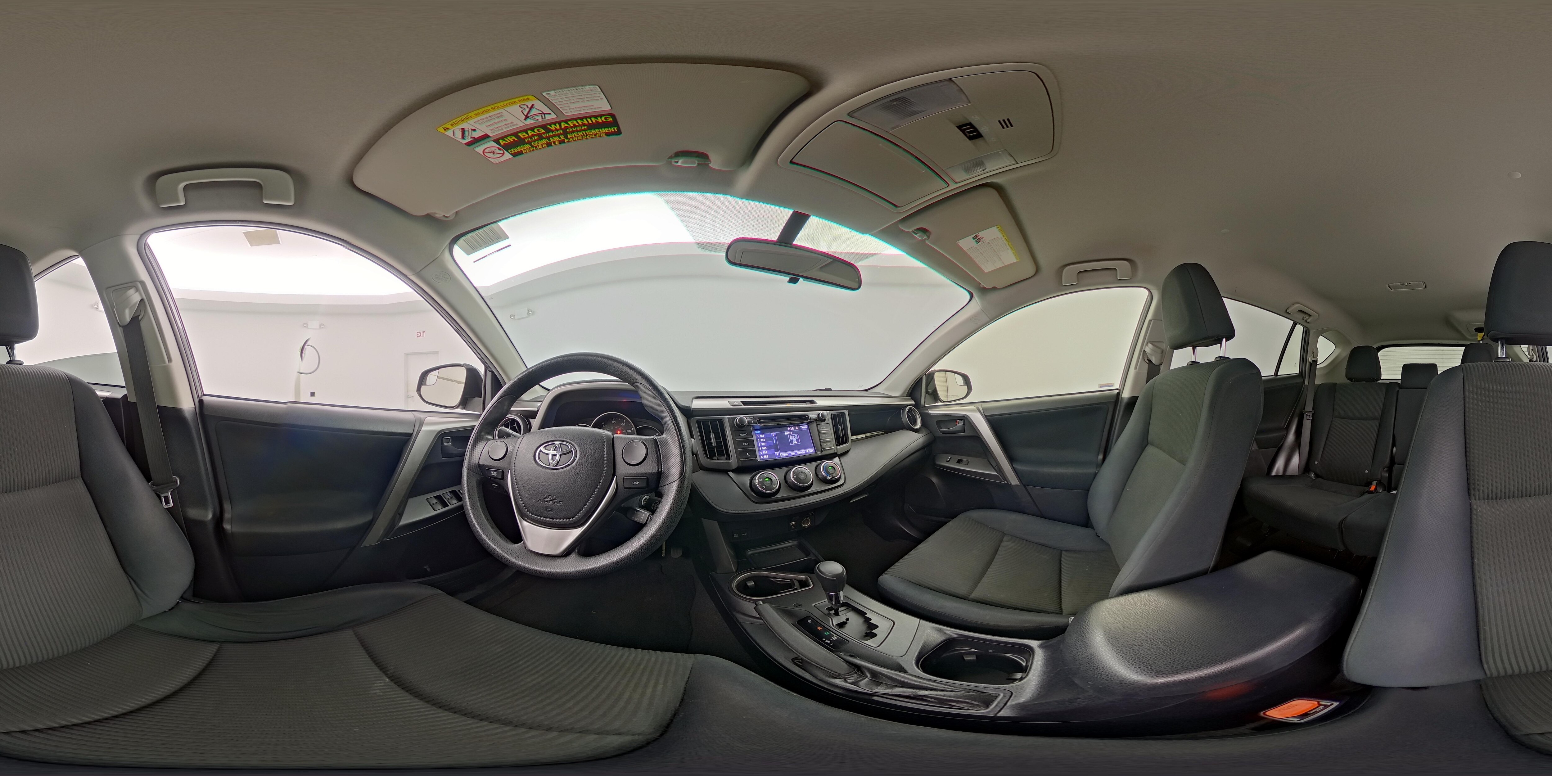 2016 Toyota RAV4 LE - Photo 24