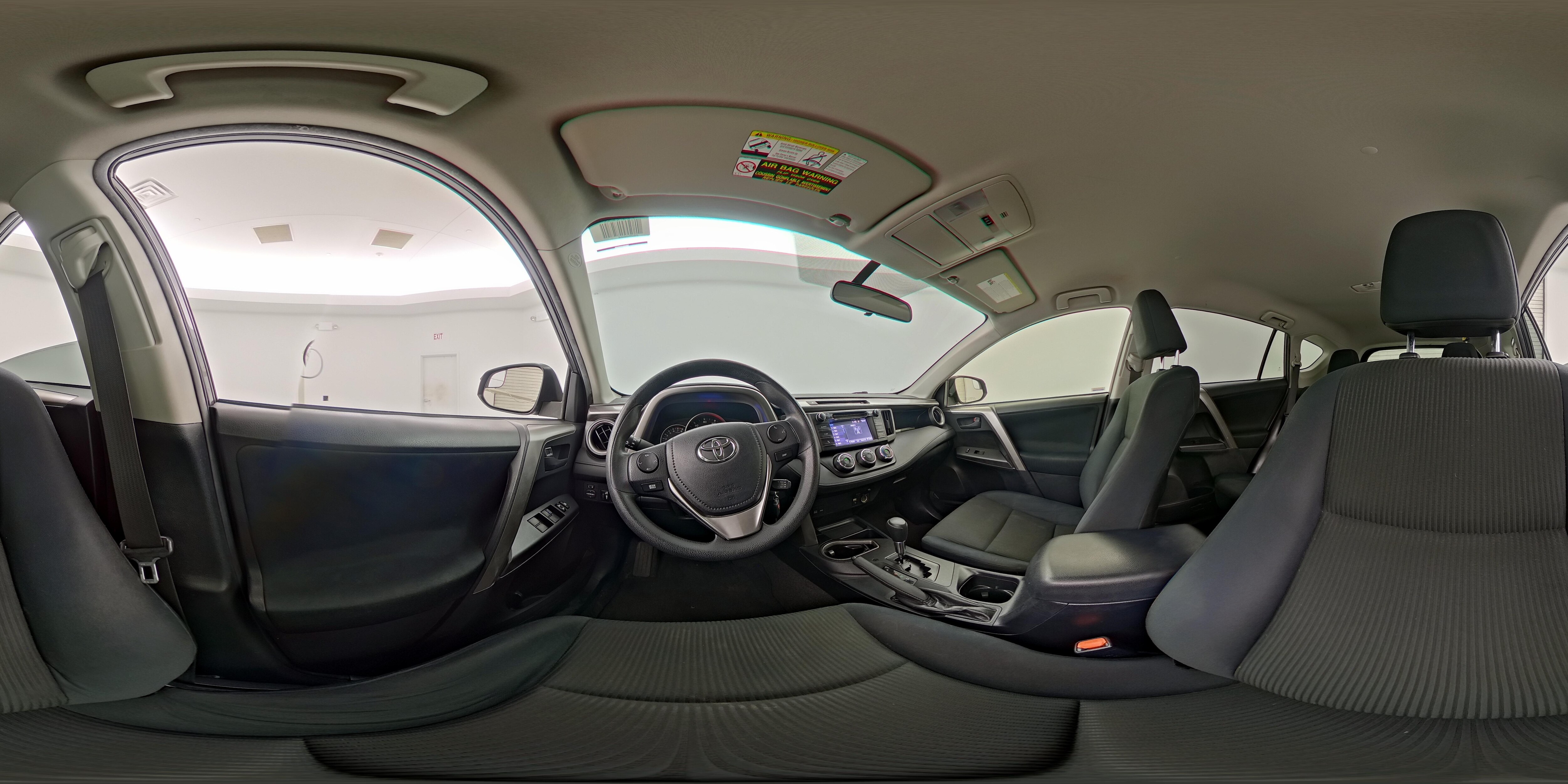 2016 Toyota RAV4 LE - Photo 26