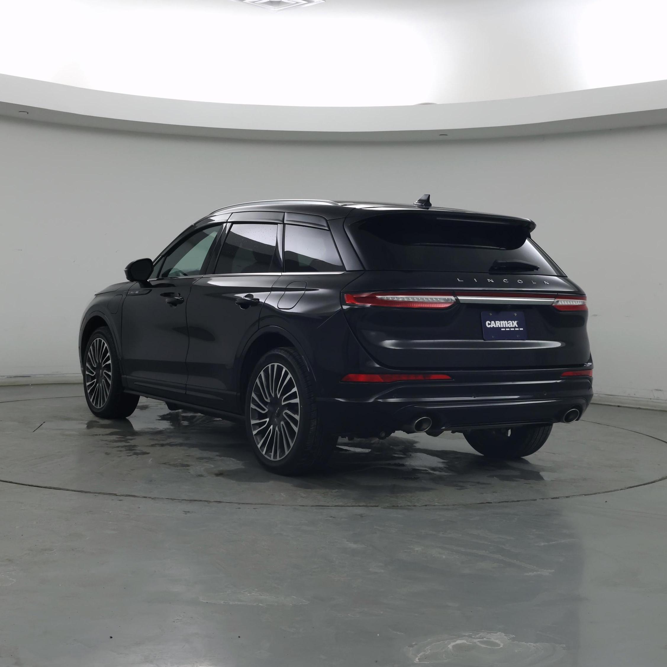 Thumbnail: 2022 Lincoln Corsair - 2