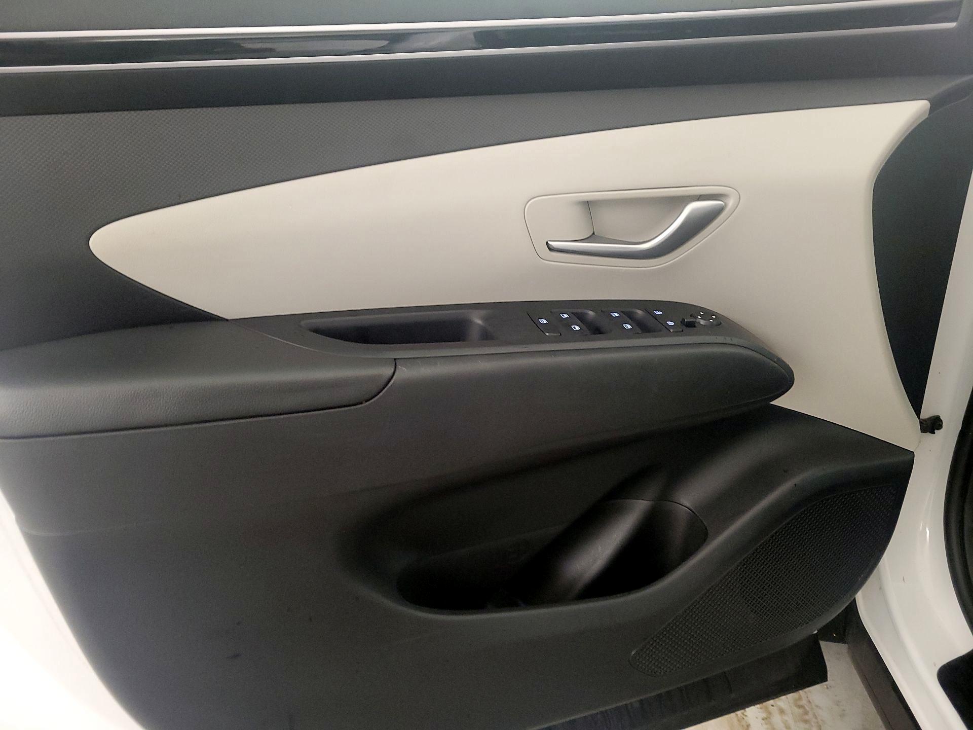 Thumbnail: 2023 Hyundai Tucson - 12