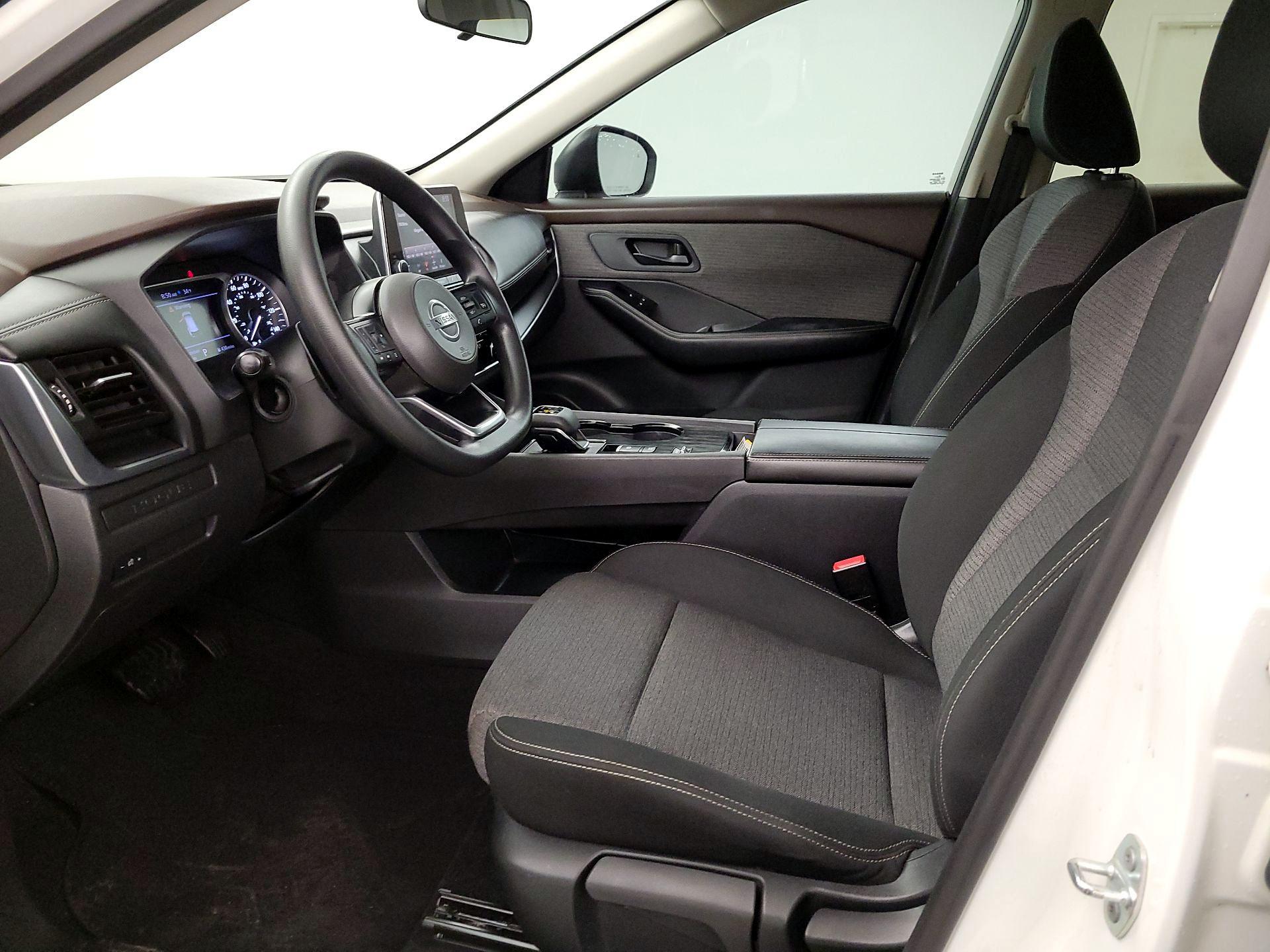 Thumbnail: 2021 Nissan Rogue - 11