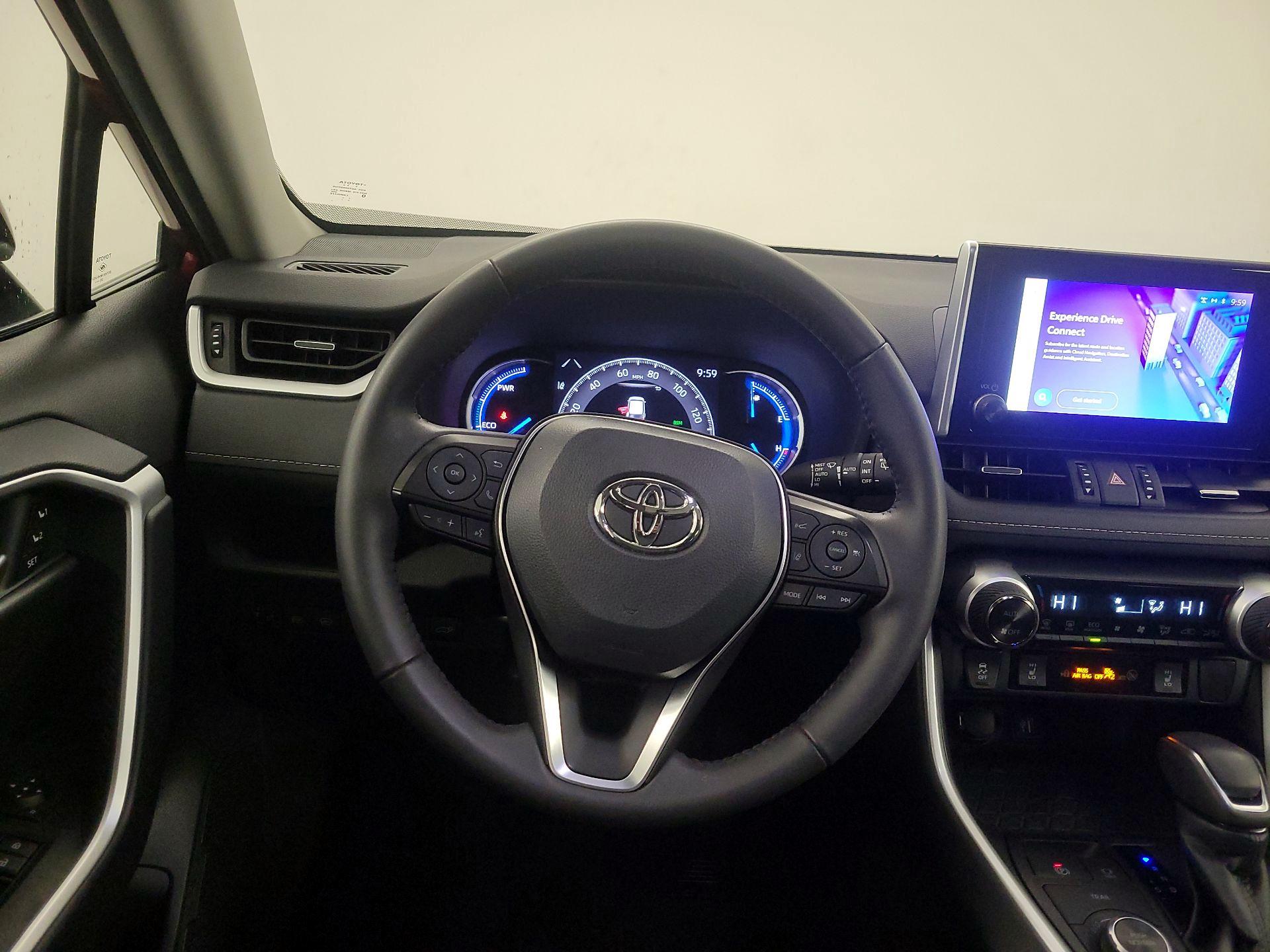 Thumbnail: 2023 Toyota RAV4 - 10