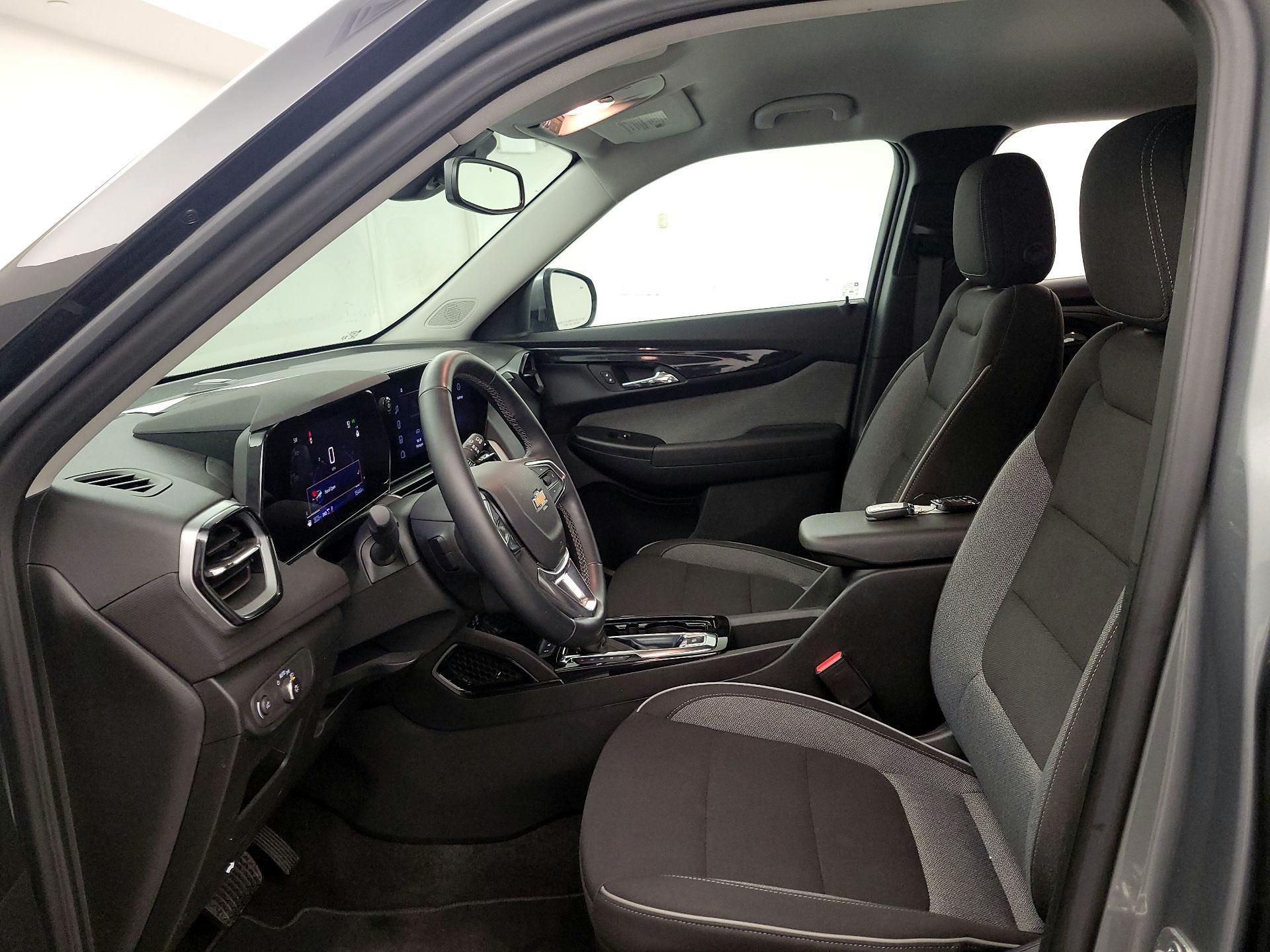 Thumbnail: 2024 Chevrolet TrailBlazer - 11