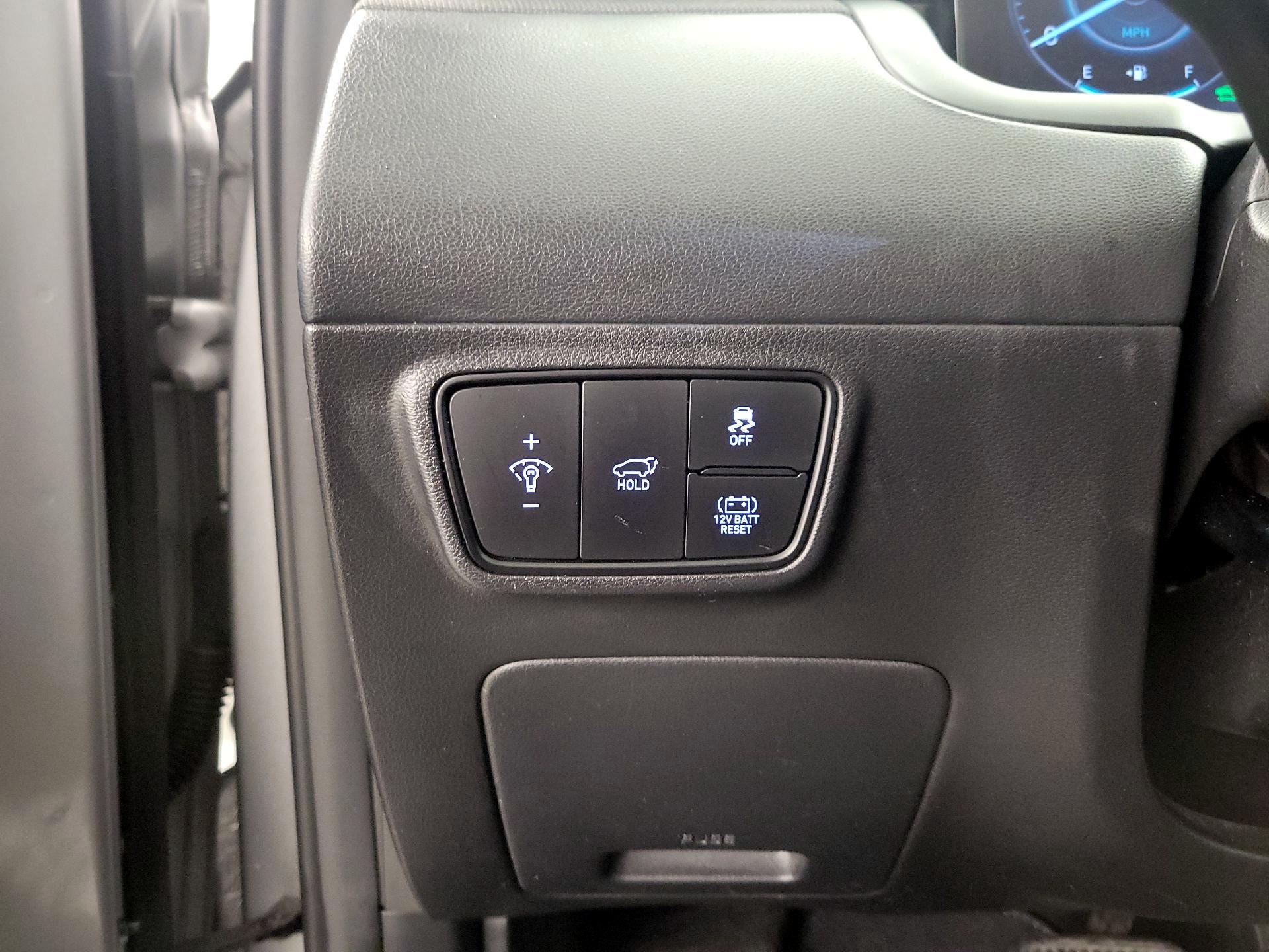 Thumbnail: 2023 Hyundai Tucson - 13