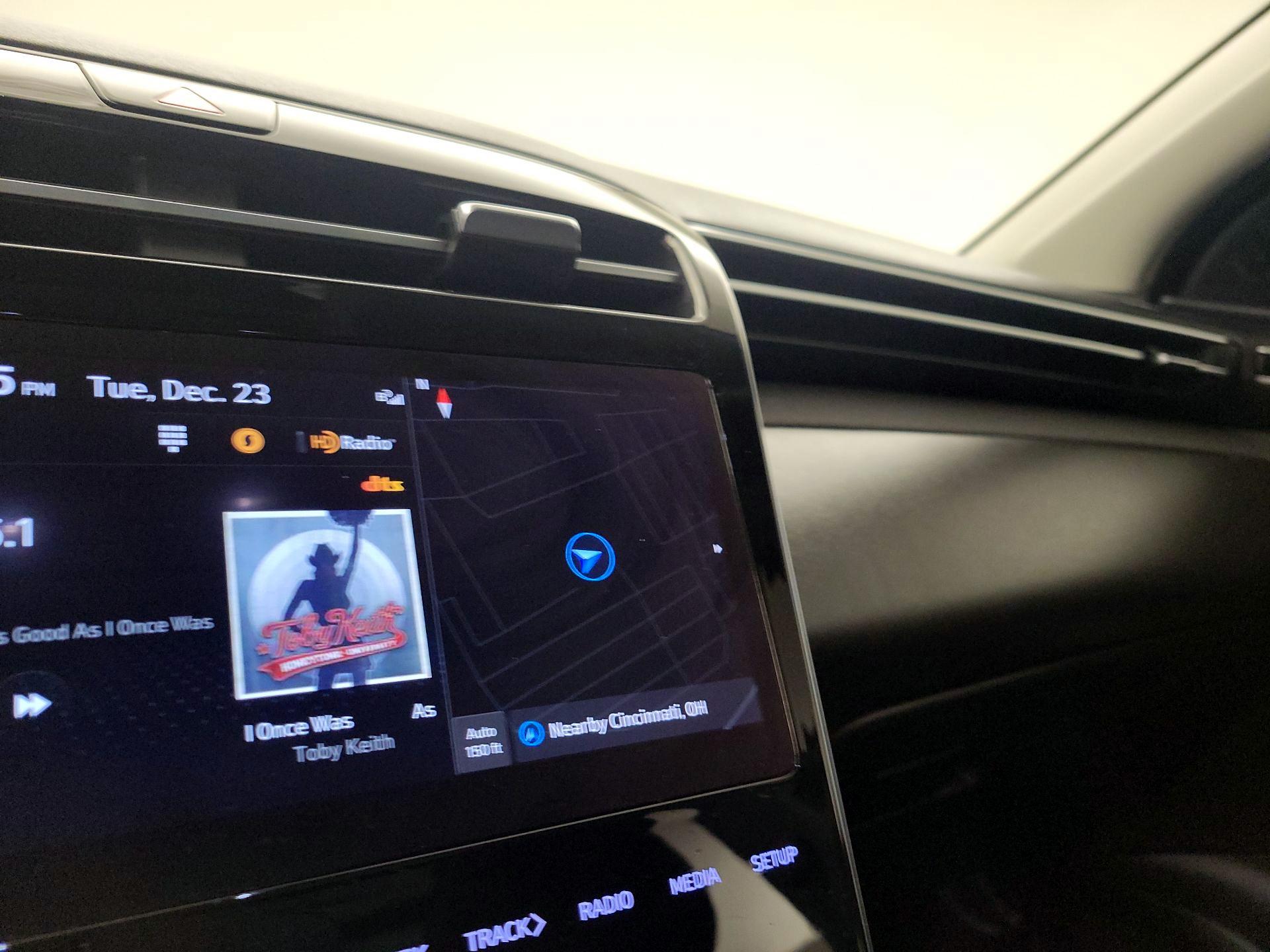 Thumbnail: 2023 Hyundai Tucson - 14