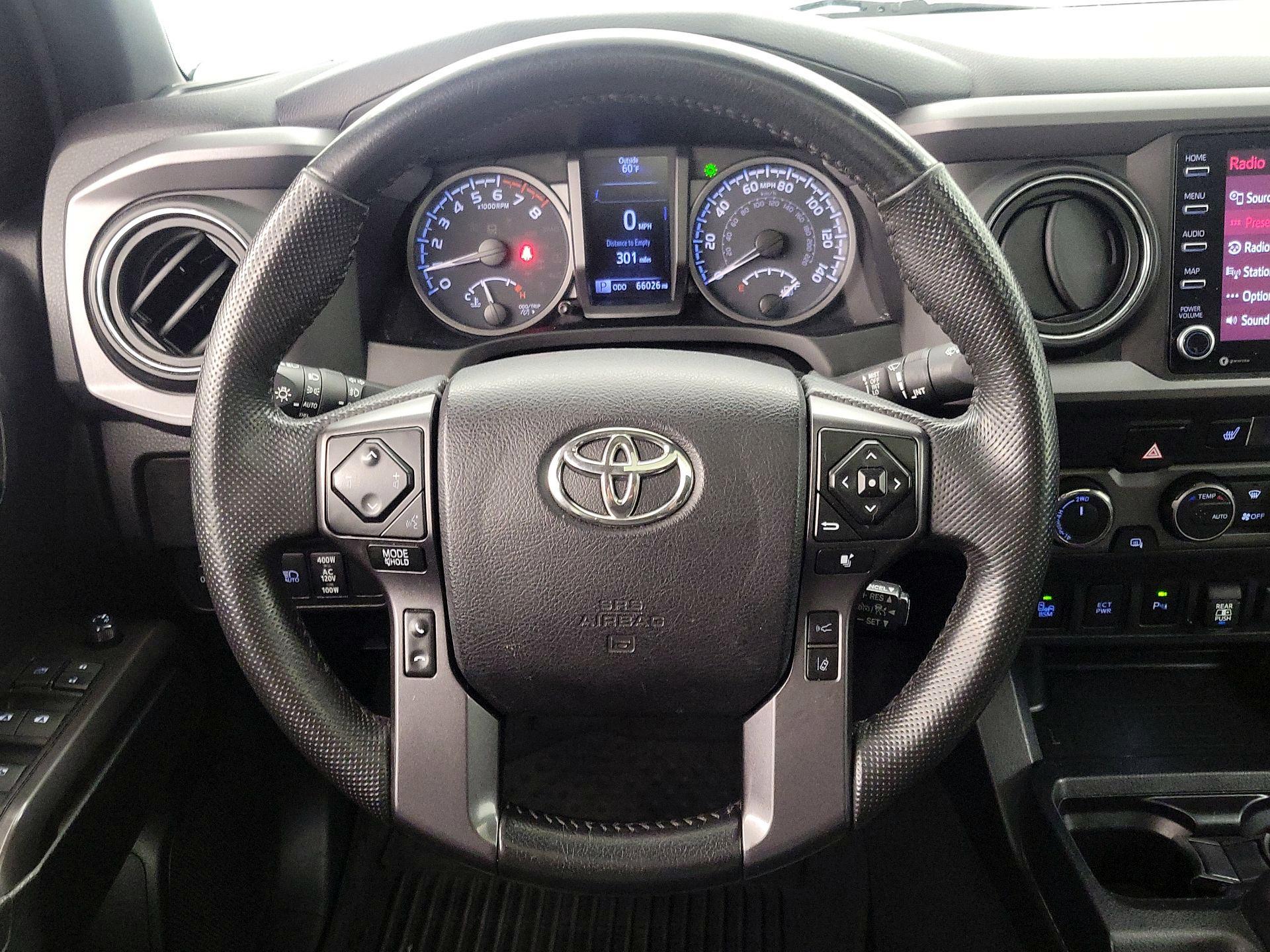 Thumbnail: 2022 Toyota Tacoma - 10