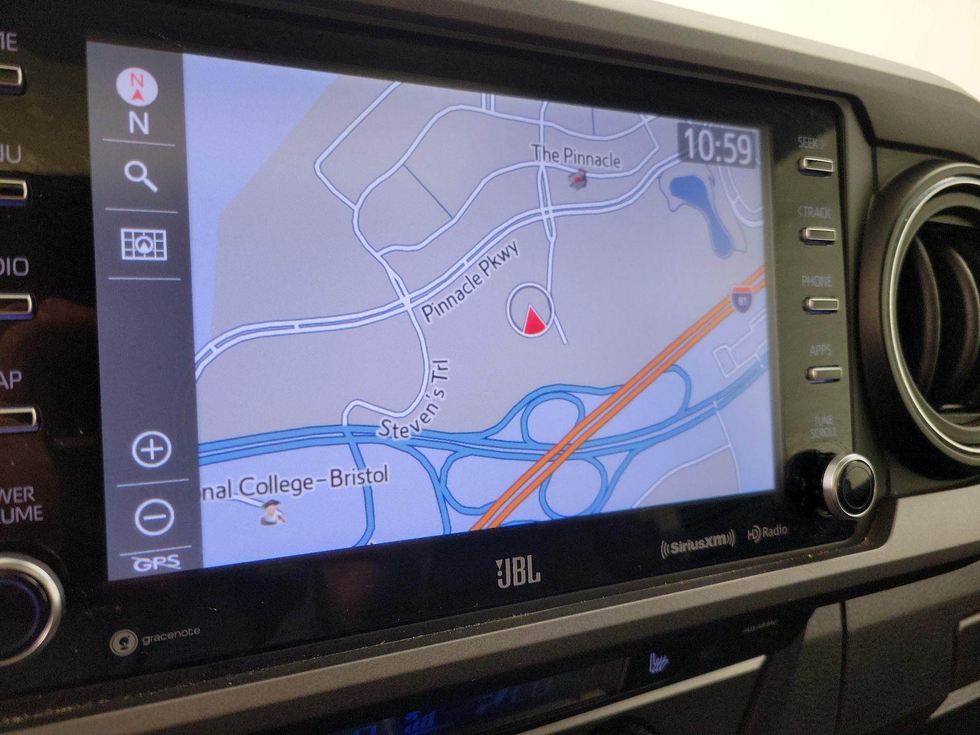 Thumbnail: 2022 Toyota Tacoma - 14