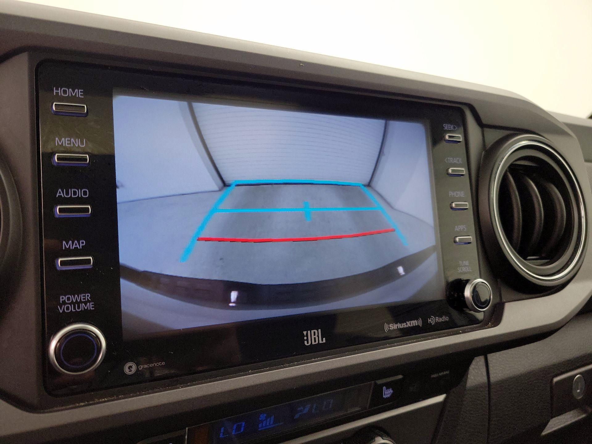 Thumbnail: 2022 Toyota Tacoma - 15