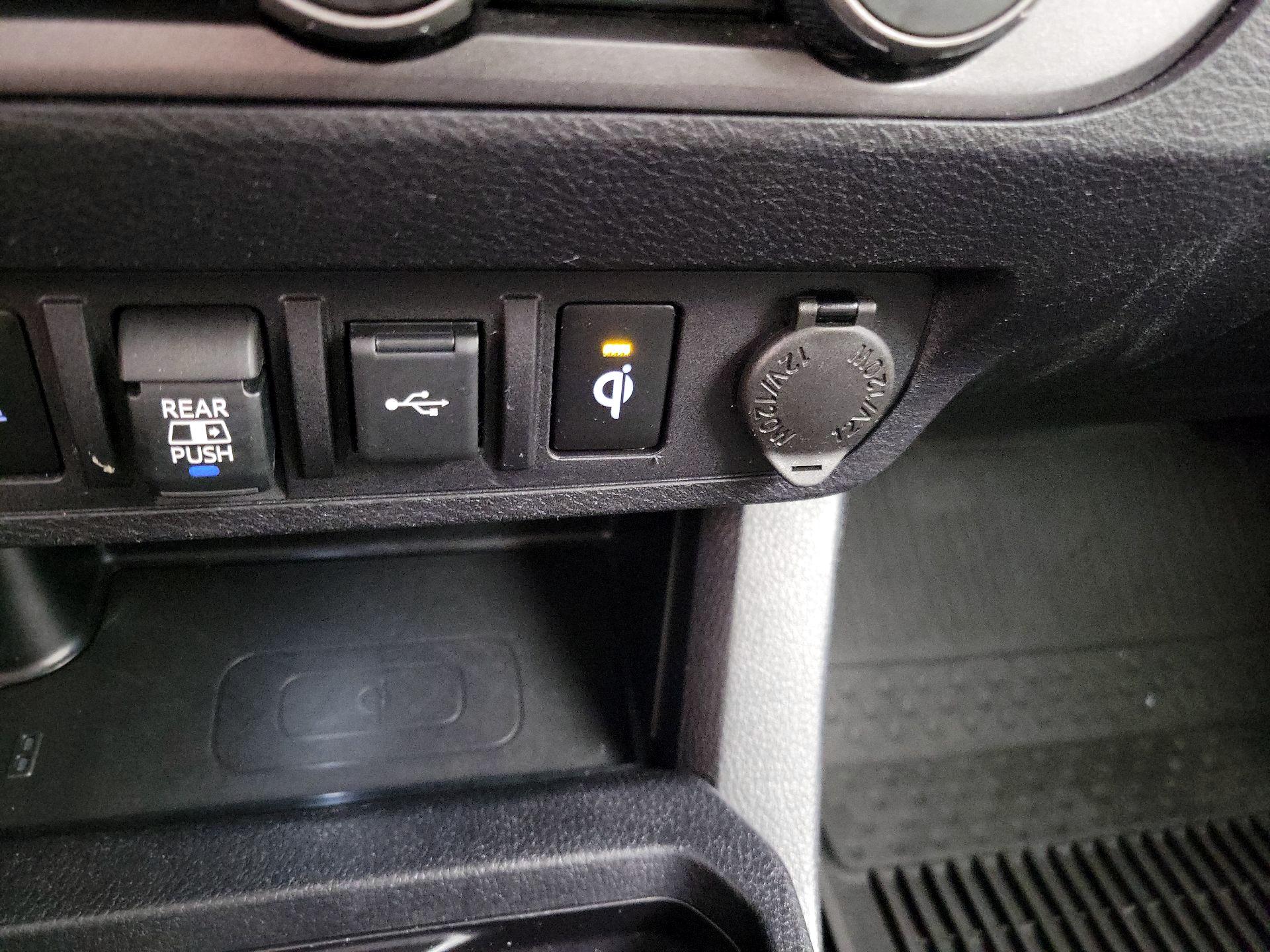 Thumbnail: 2022 Toyota Tacoma - 19