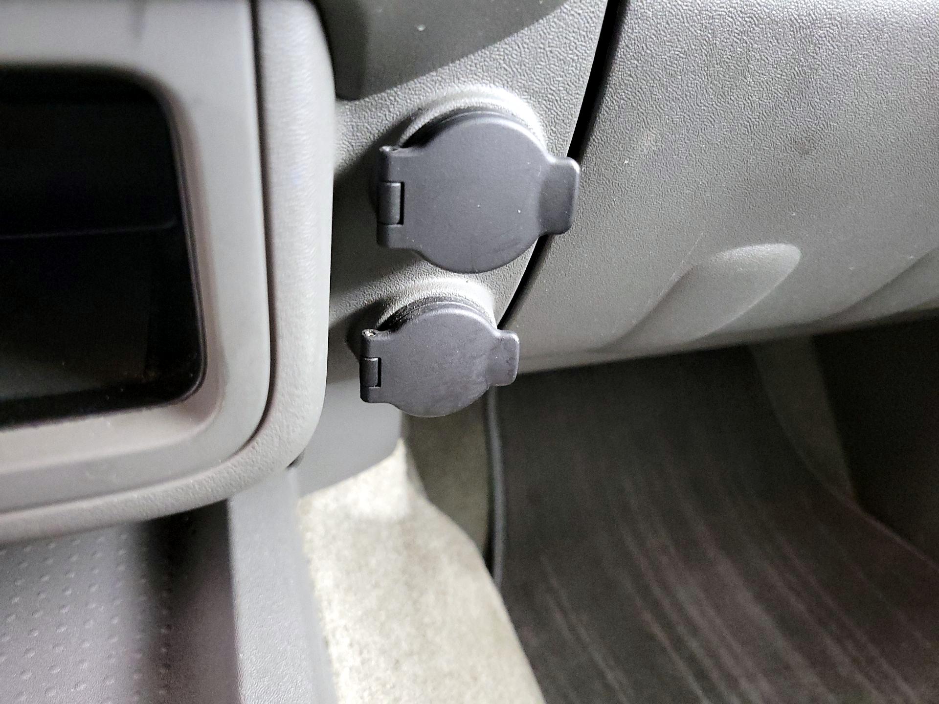 Thumbnail: 2015 Nissan Frontier - 17