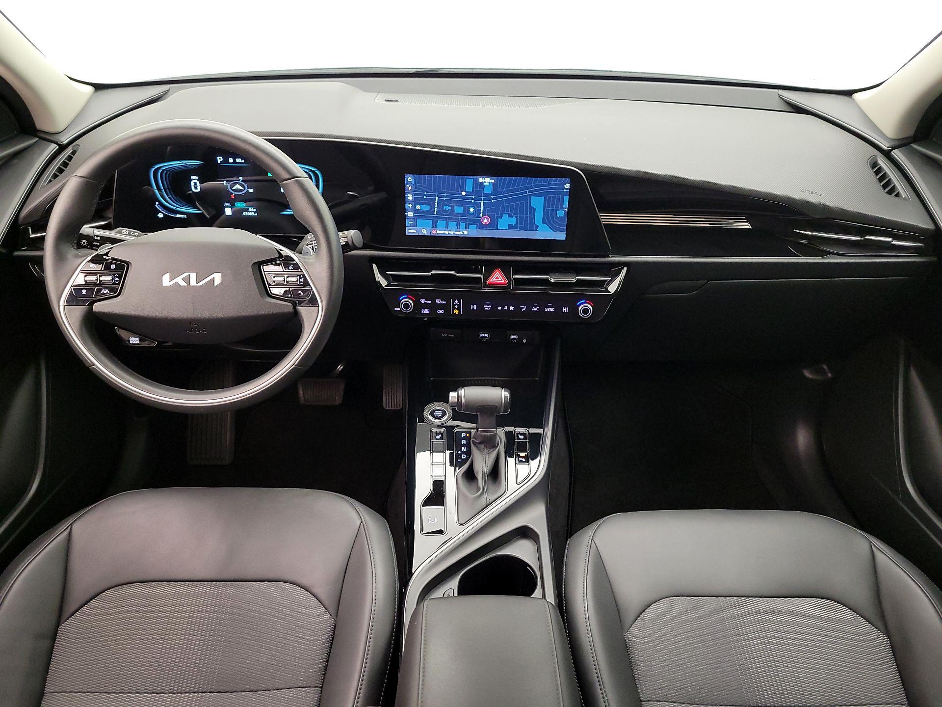 Thumbnail: 2023 Kia Niro - 9