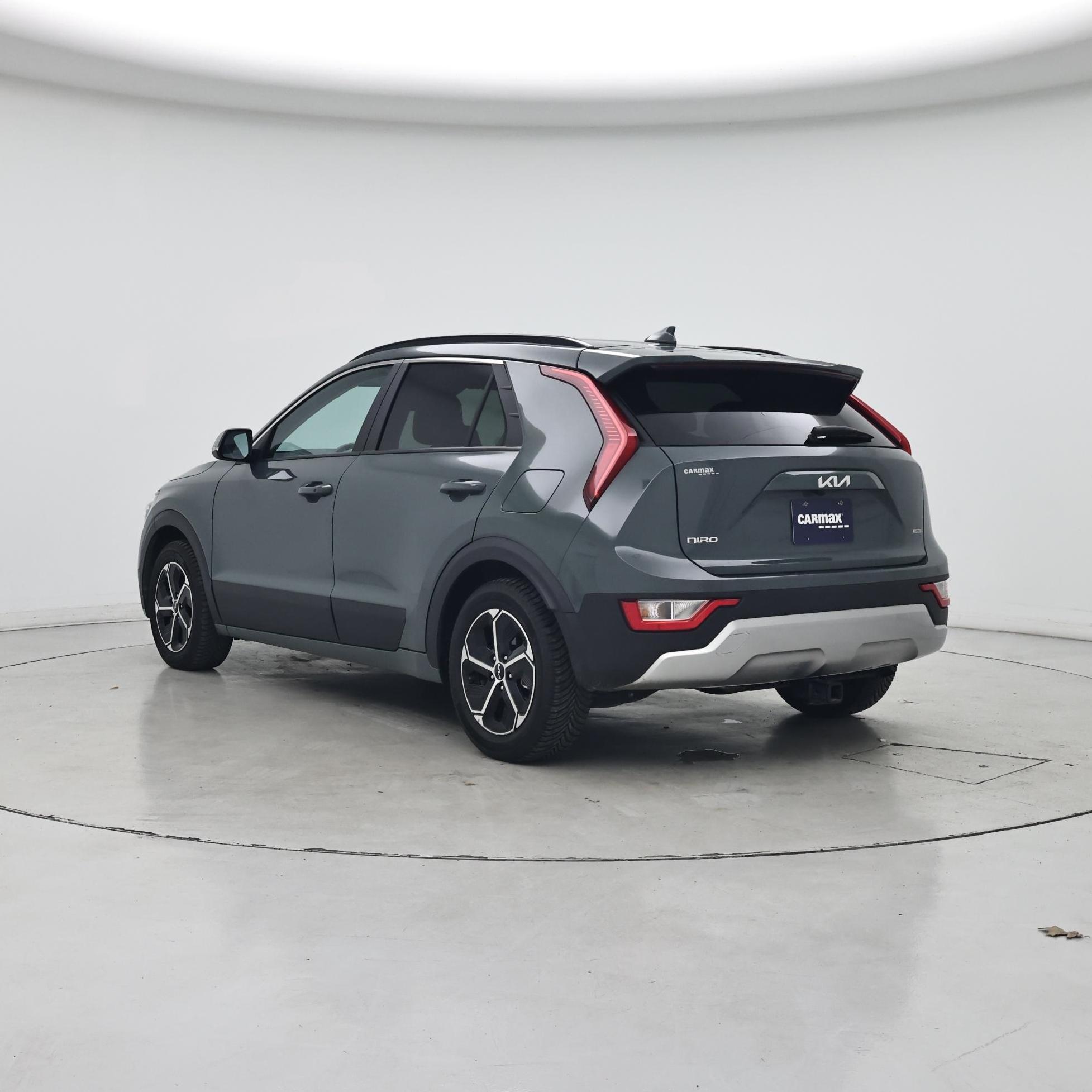 Thumbnail: 2023 Kia Niro - 2