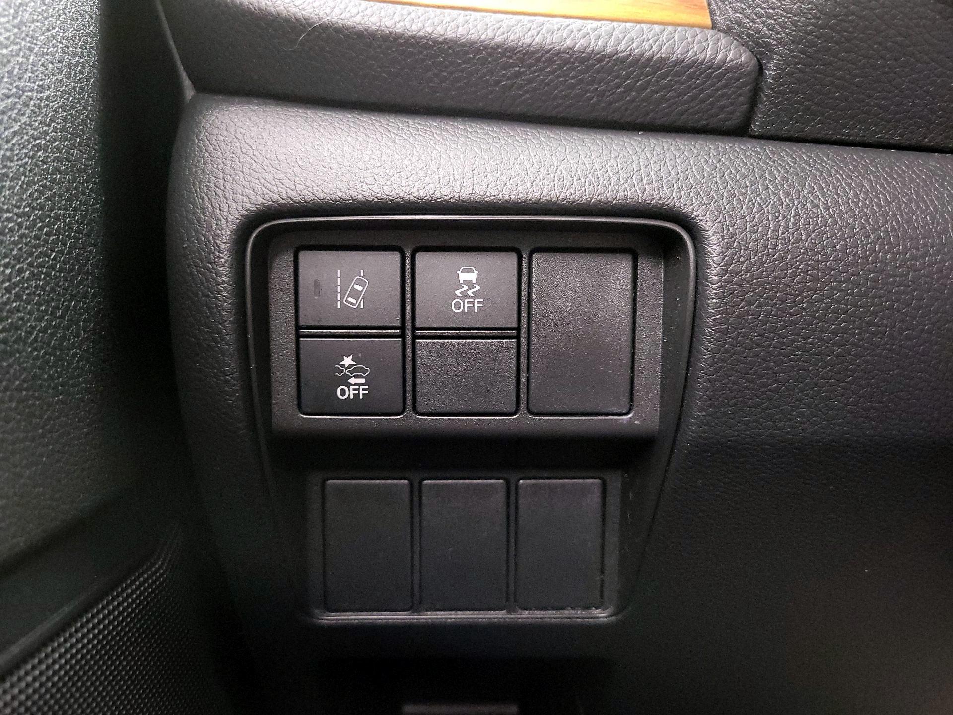 Thumbnail: 2018 Honda CR-V - 13