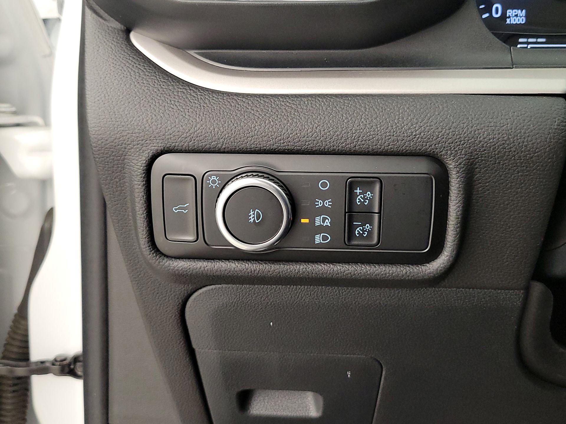 Thumbnail: 2023 Ford Explorer - 13