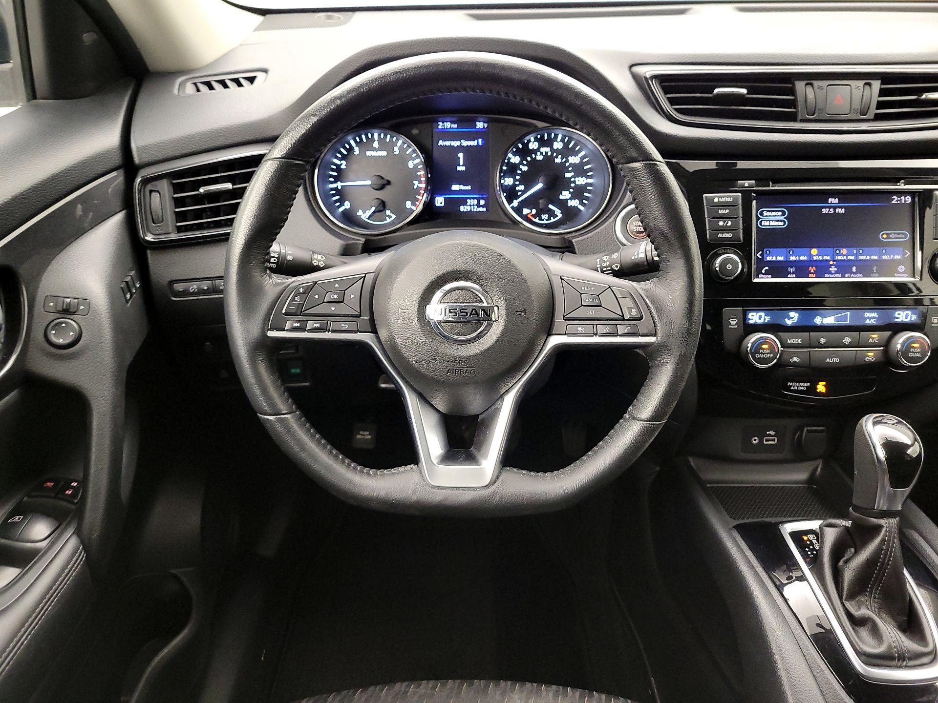 Thumbnail: 2018 Nissan Rogue - 10