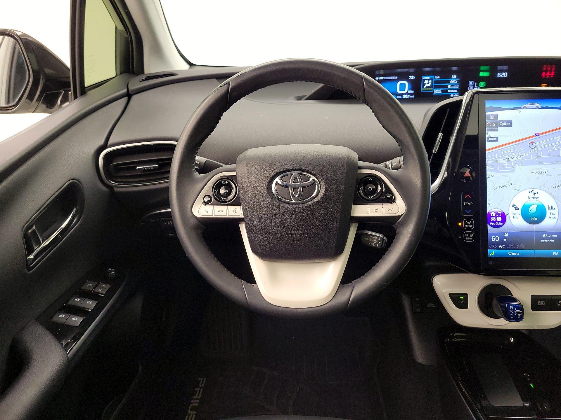 Thumbnail: 2018 Toyota Prius - 10