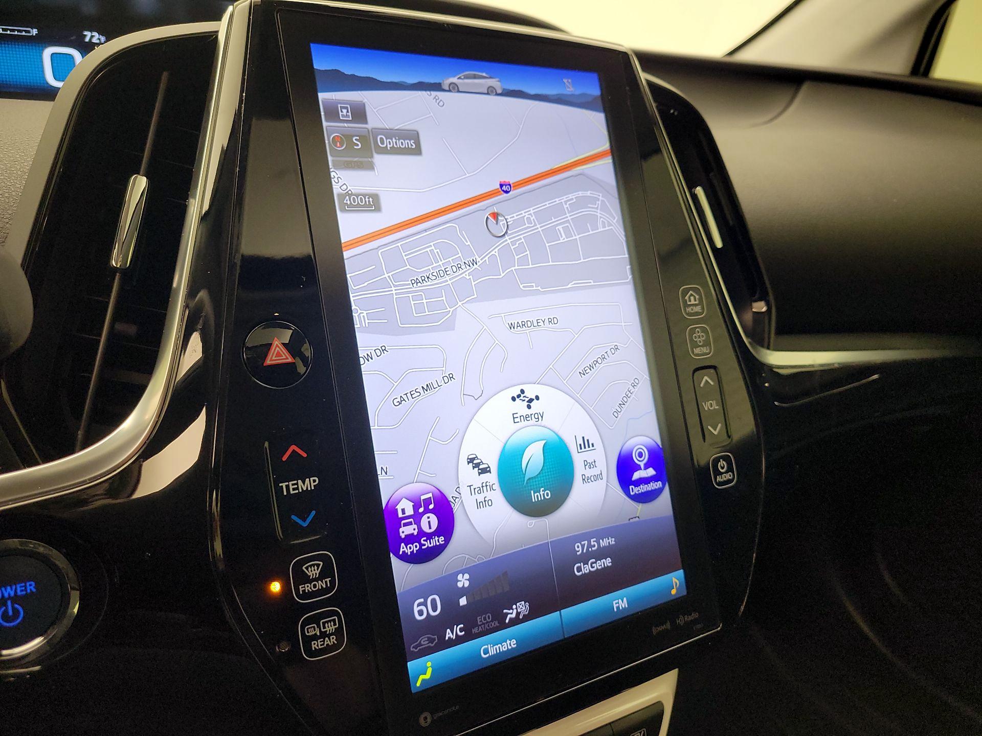 Thumbnail: 2018 Toyota Prius - 14