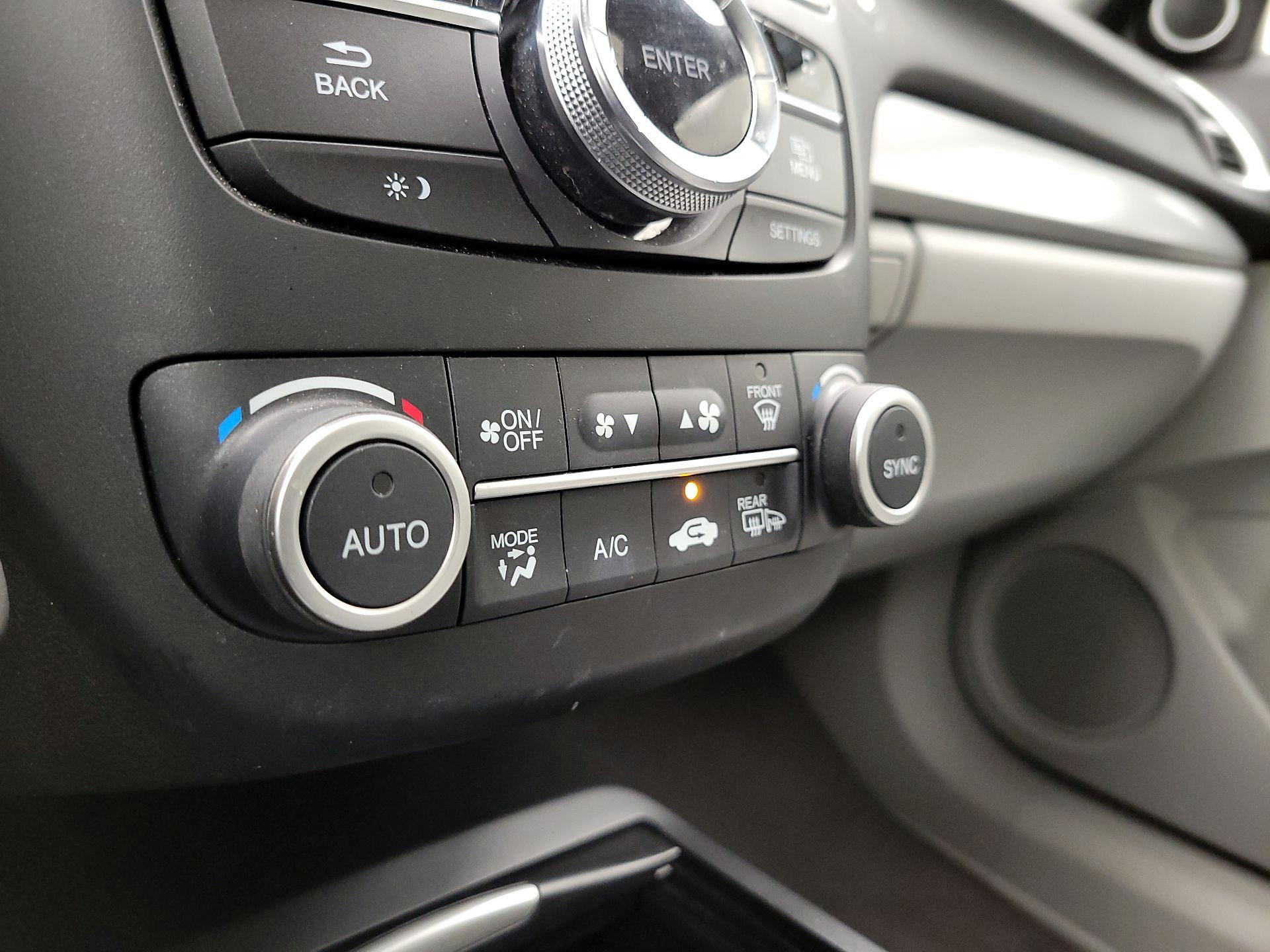 Thumbnail: 2016 Acura RDX - 17