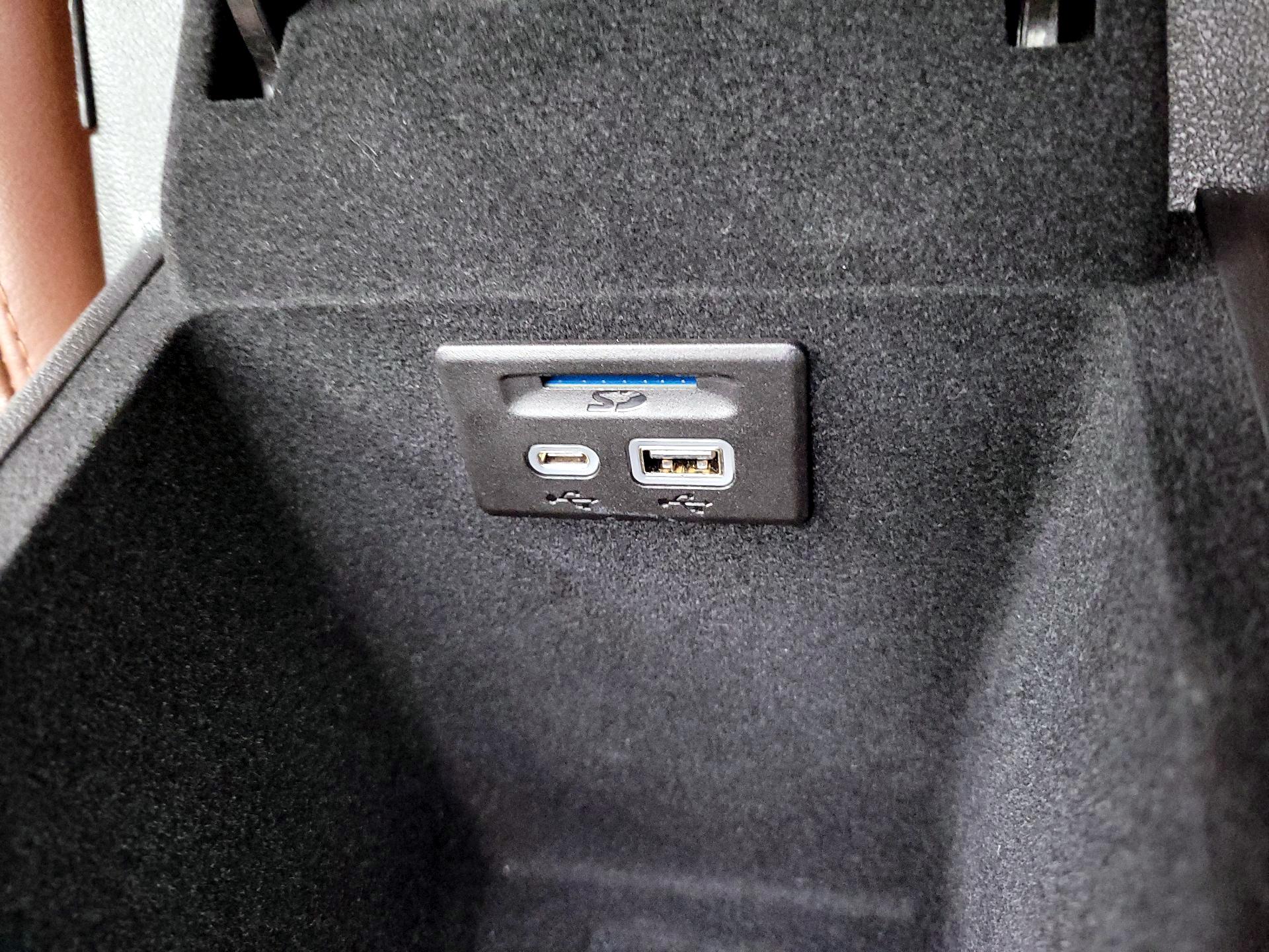 Thumbnail: 2020 Cadillac XT5 - 18