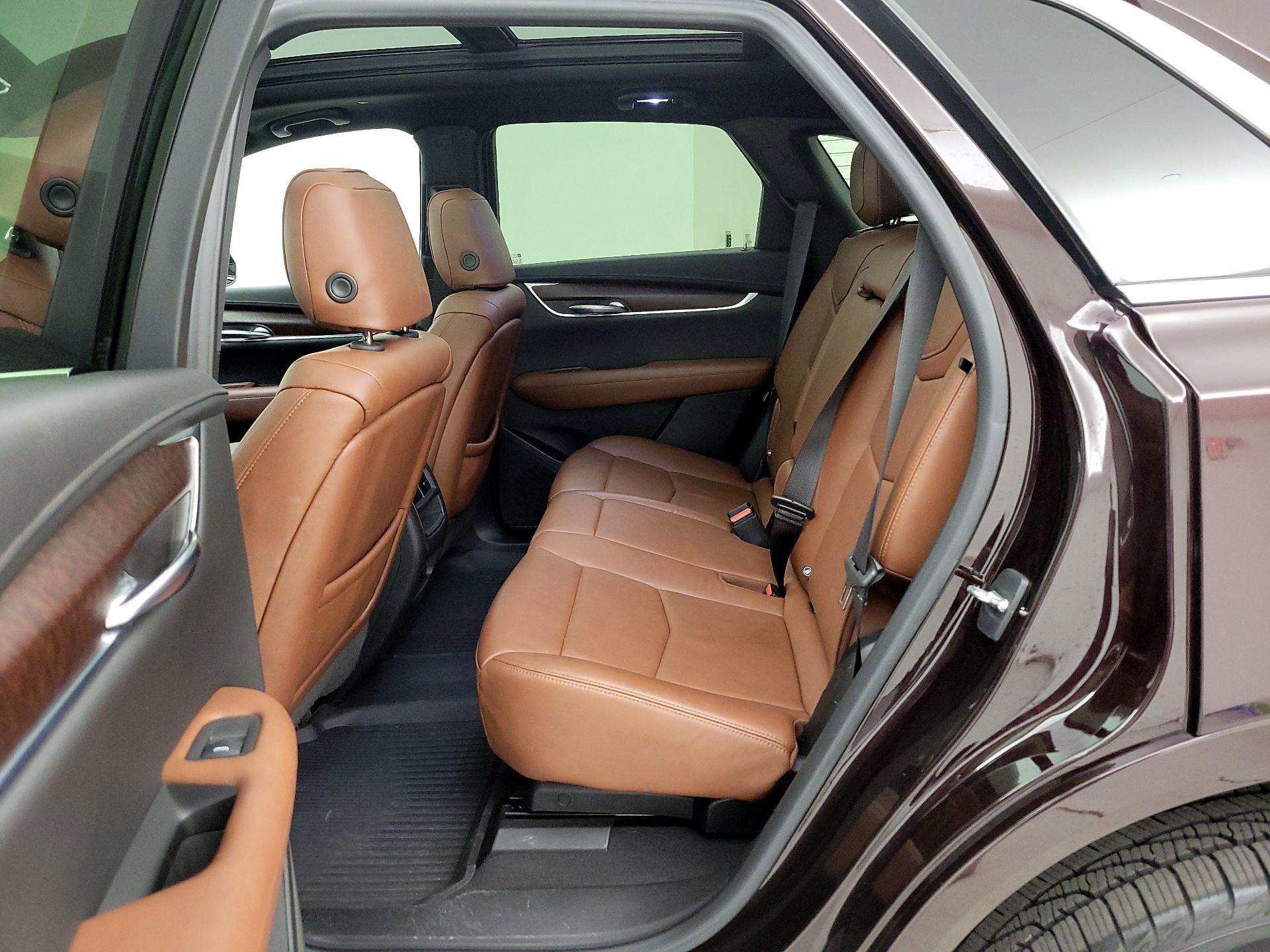 Thumbnail: 2020 Cadillac XT5 - 20