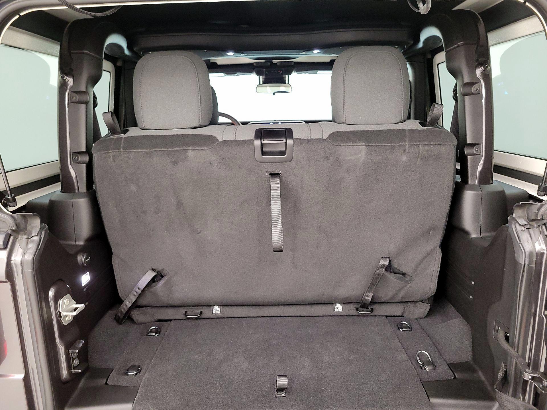 Thumbnail: 2024 Jeep Wrangler - 20