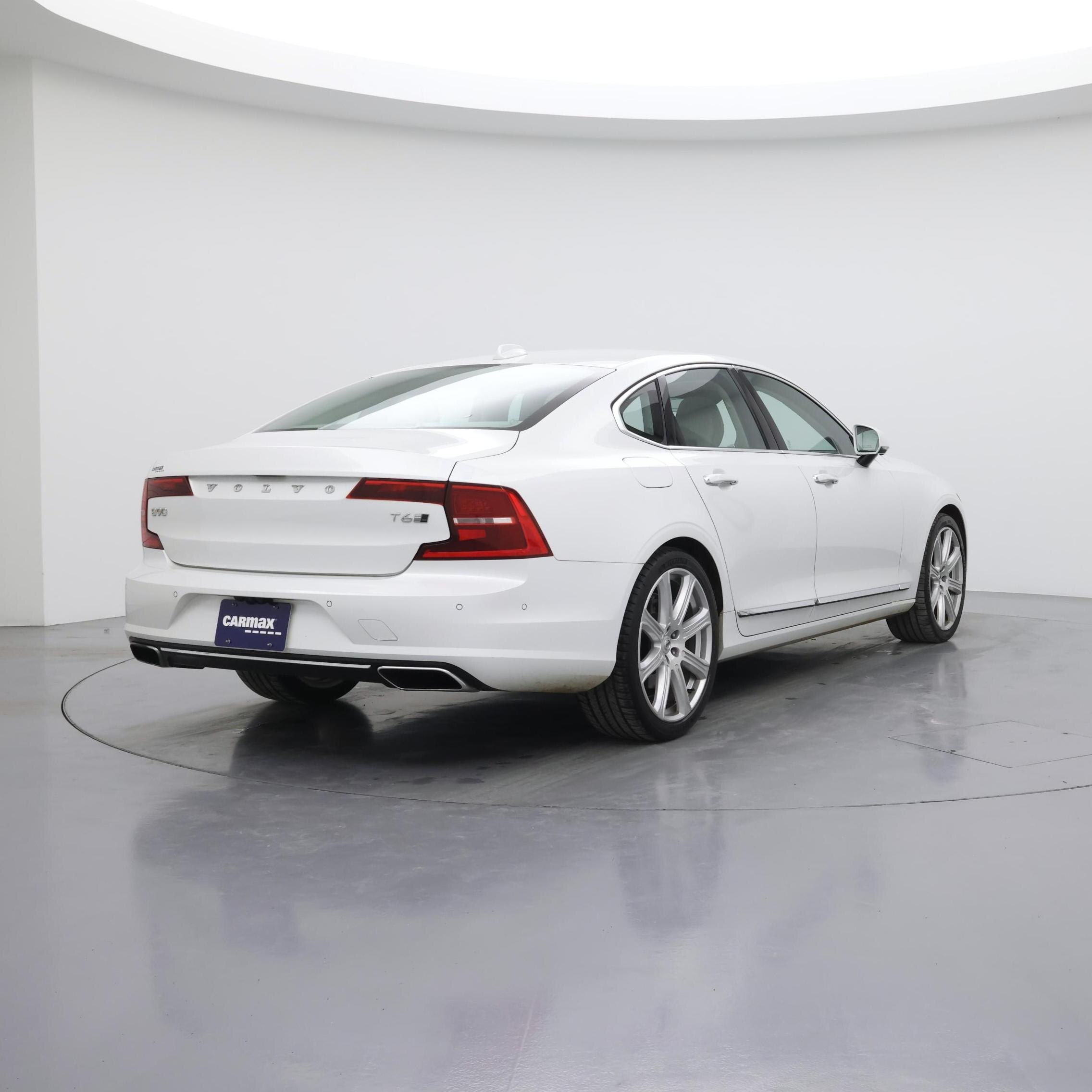 Thumbnail: 2017 Volvo S90 - 8