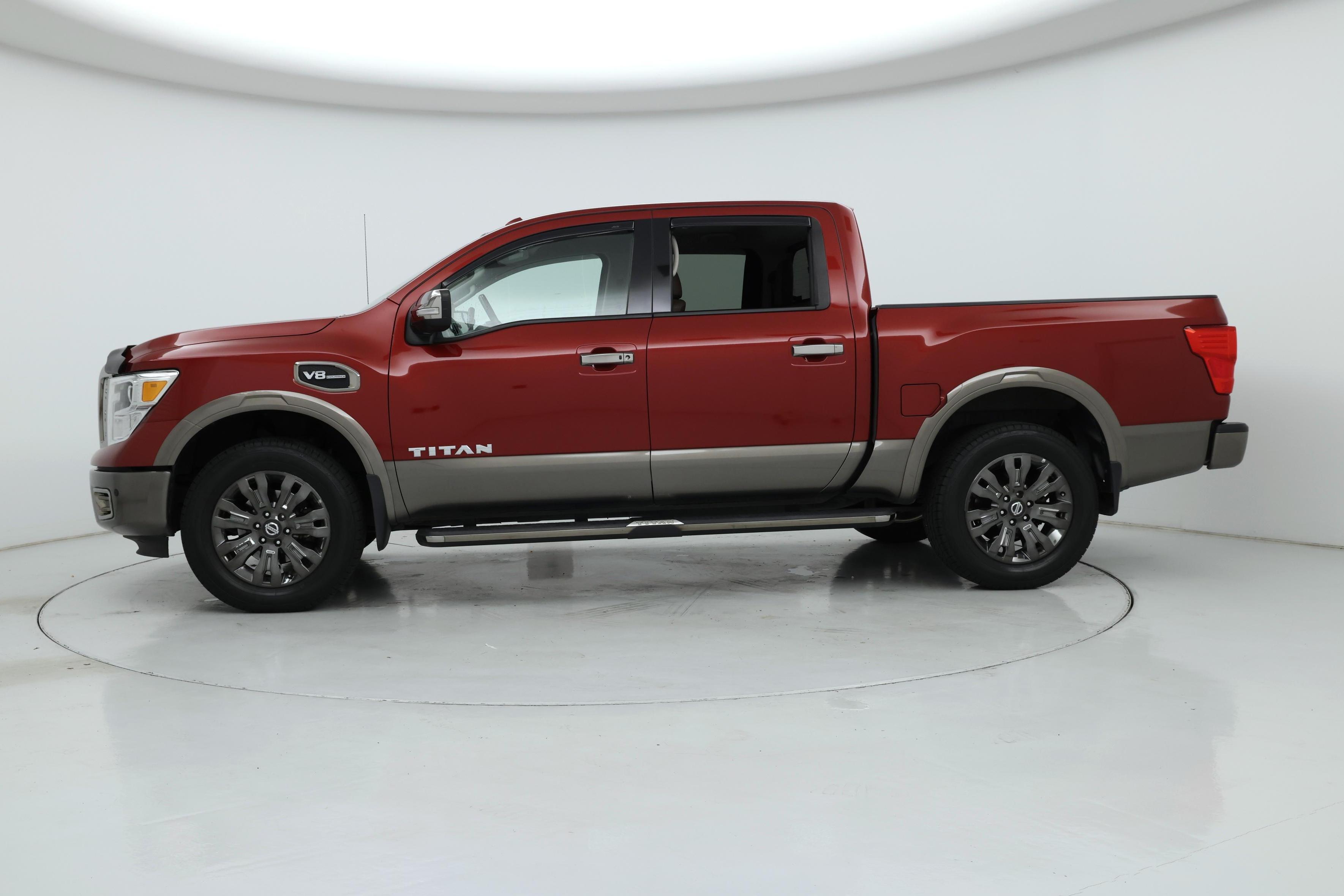 Thumbnail: 2017 Nissan Titan - 3