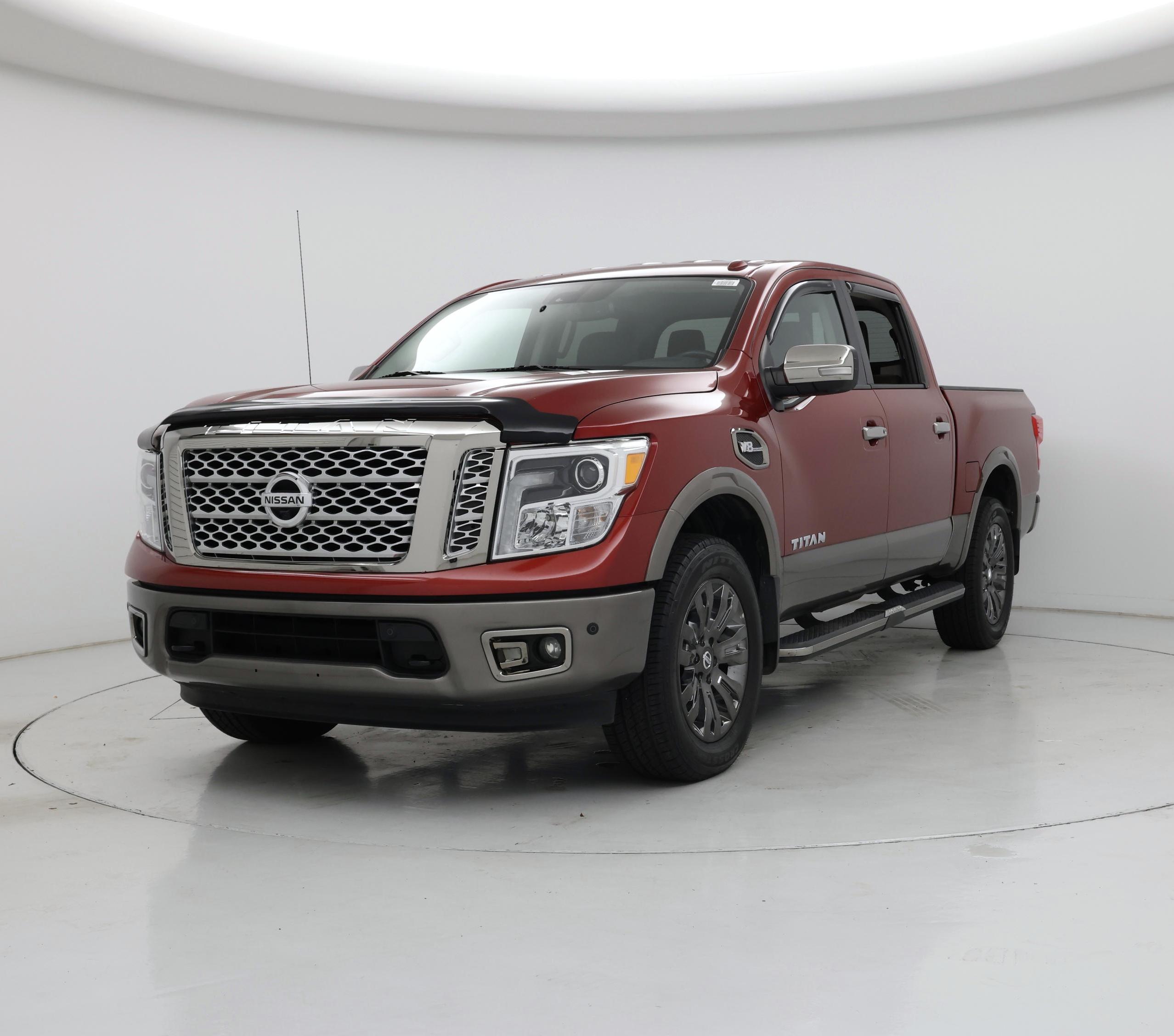 Thumbnail: 2017 Nissan Titan - 4