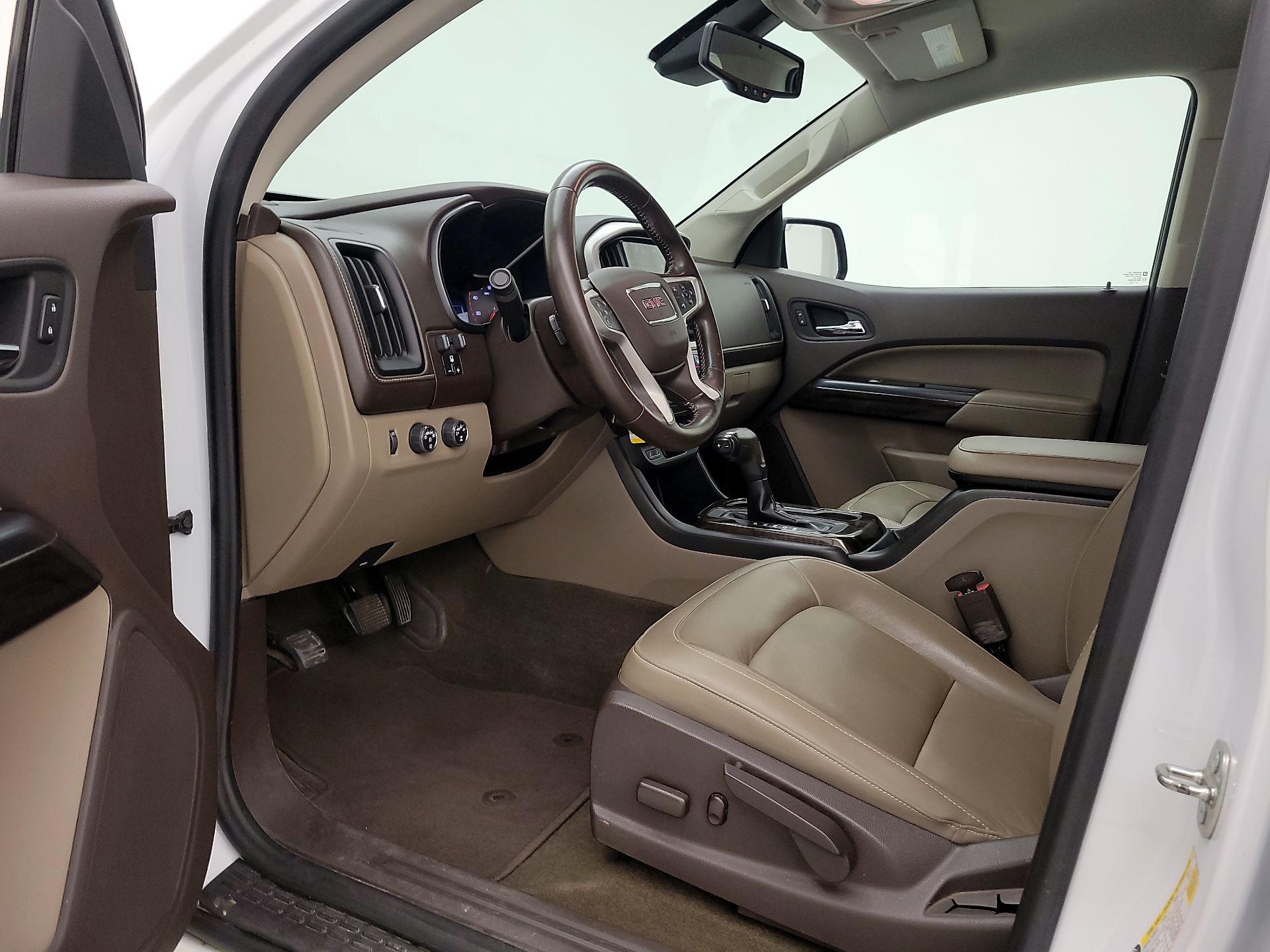 Thumbnail: 2016 GMC Canyon - 11