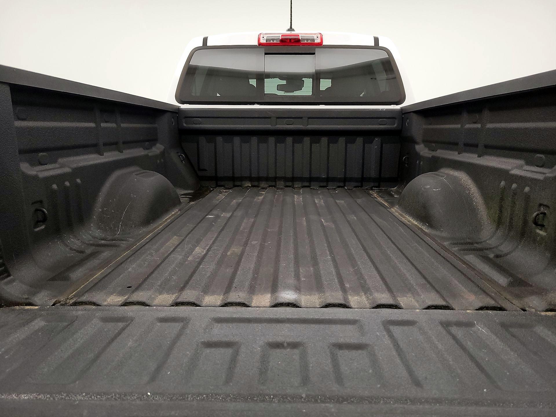 Thumbnail: 2016 GMC Canyon - 20