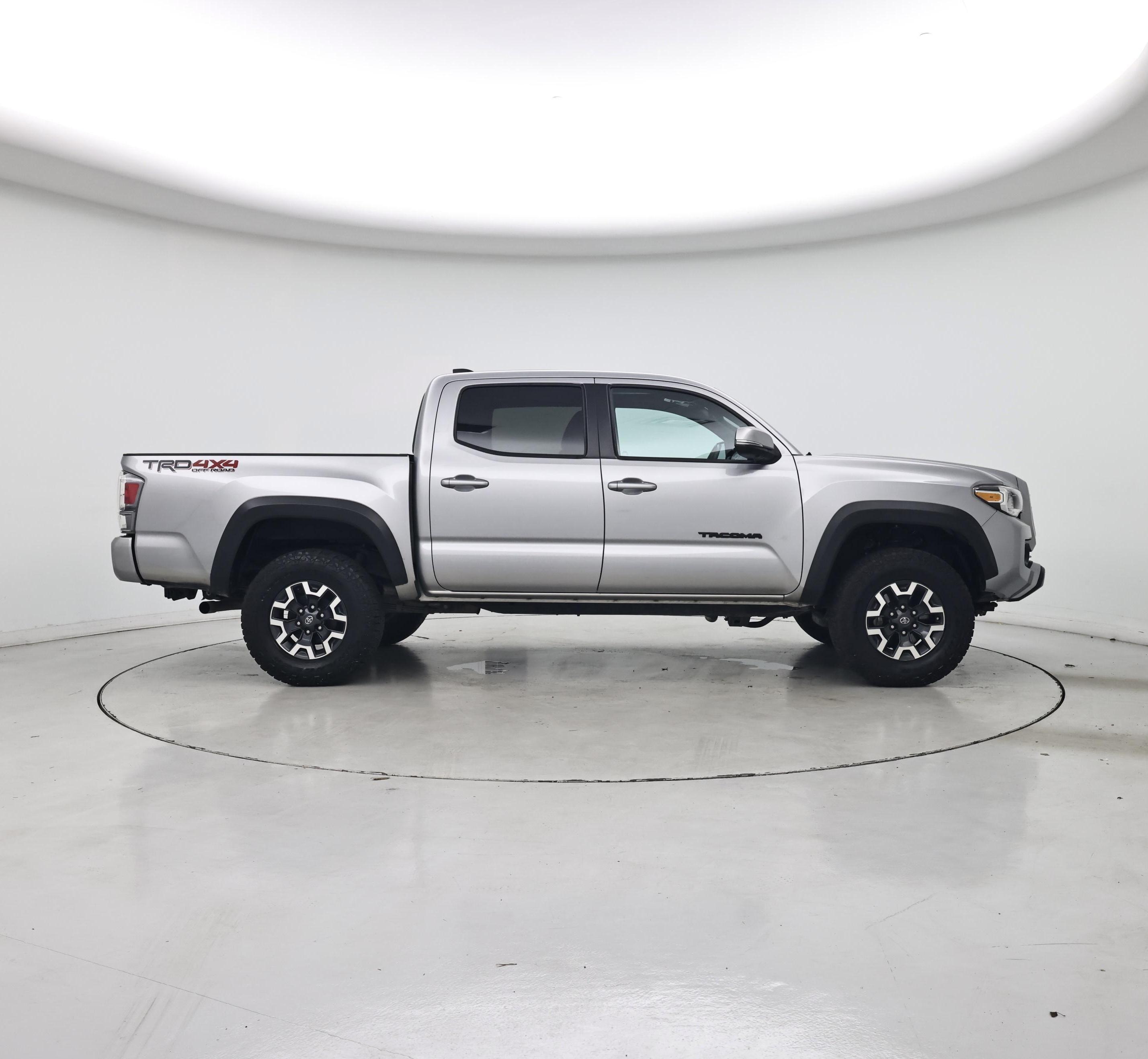 Thumbnail: 2021 Toyota Tacoma - 7