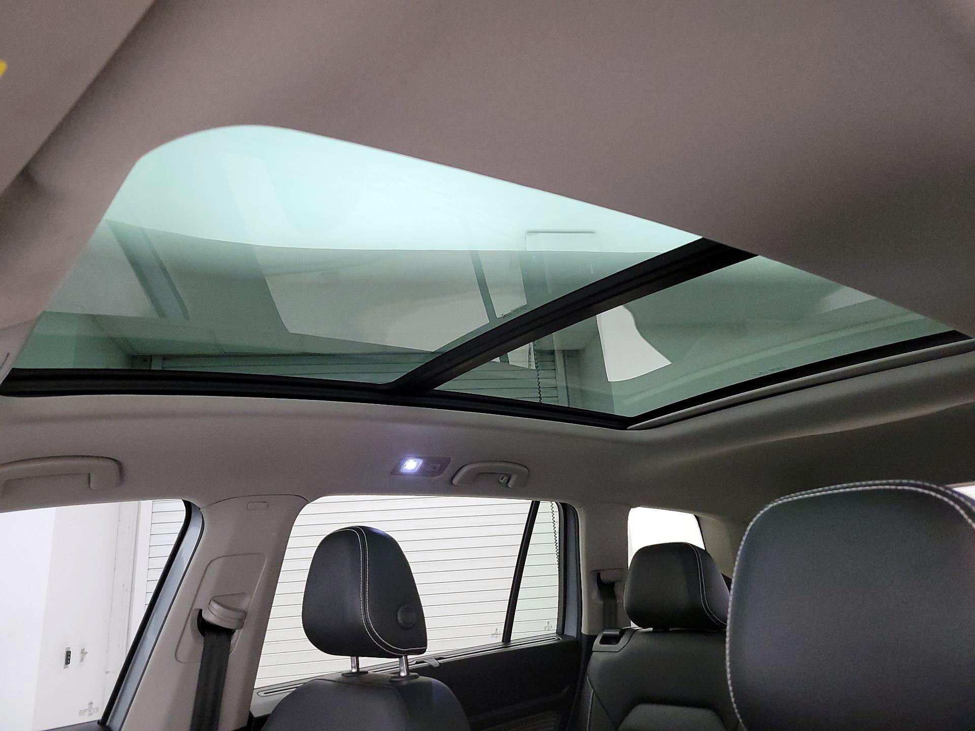 Thumbnail: 2023 Volkswagen Atlas - 20