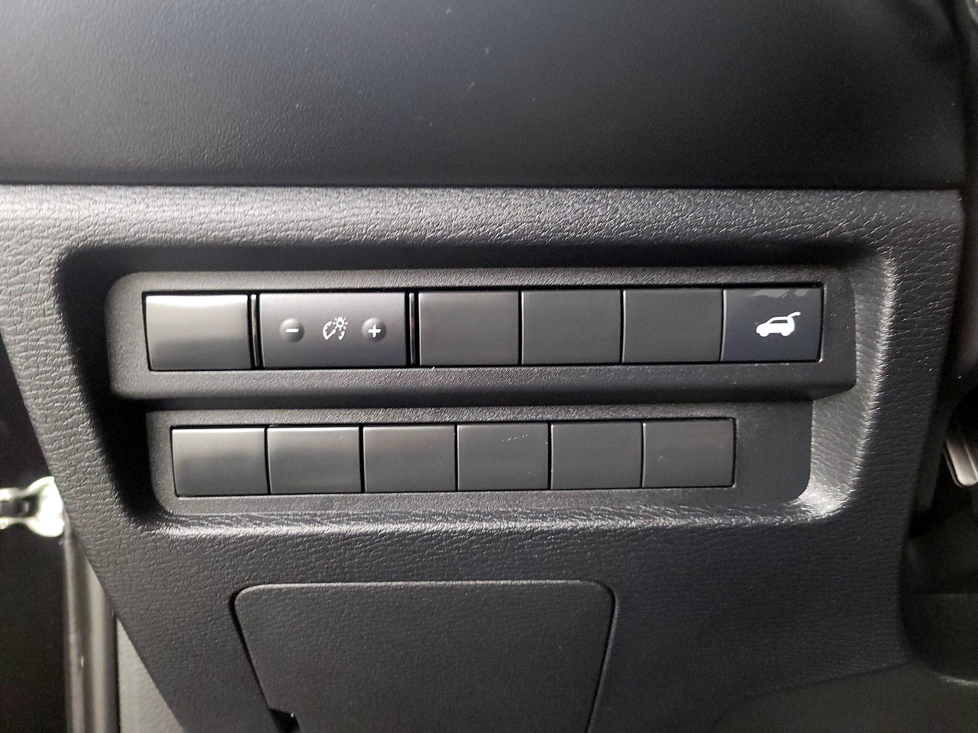 Thumbnail: 2024 Mitsubishi Outlander - 13