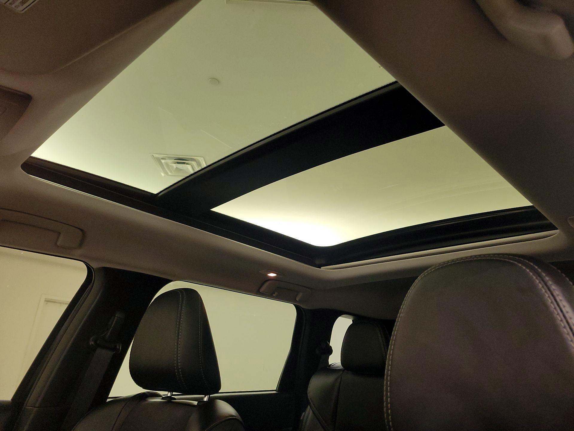 Thumbnail: 2024 Mitsubishi Outlander - 20