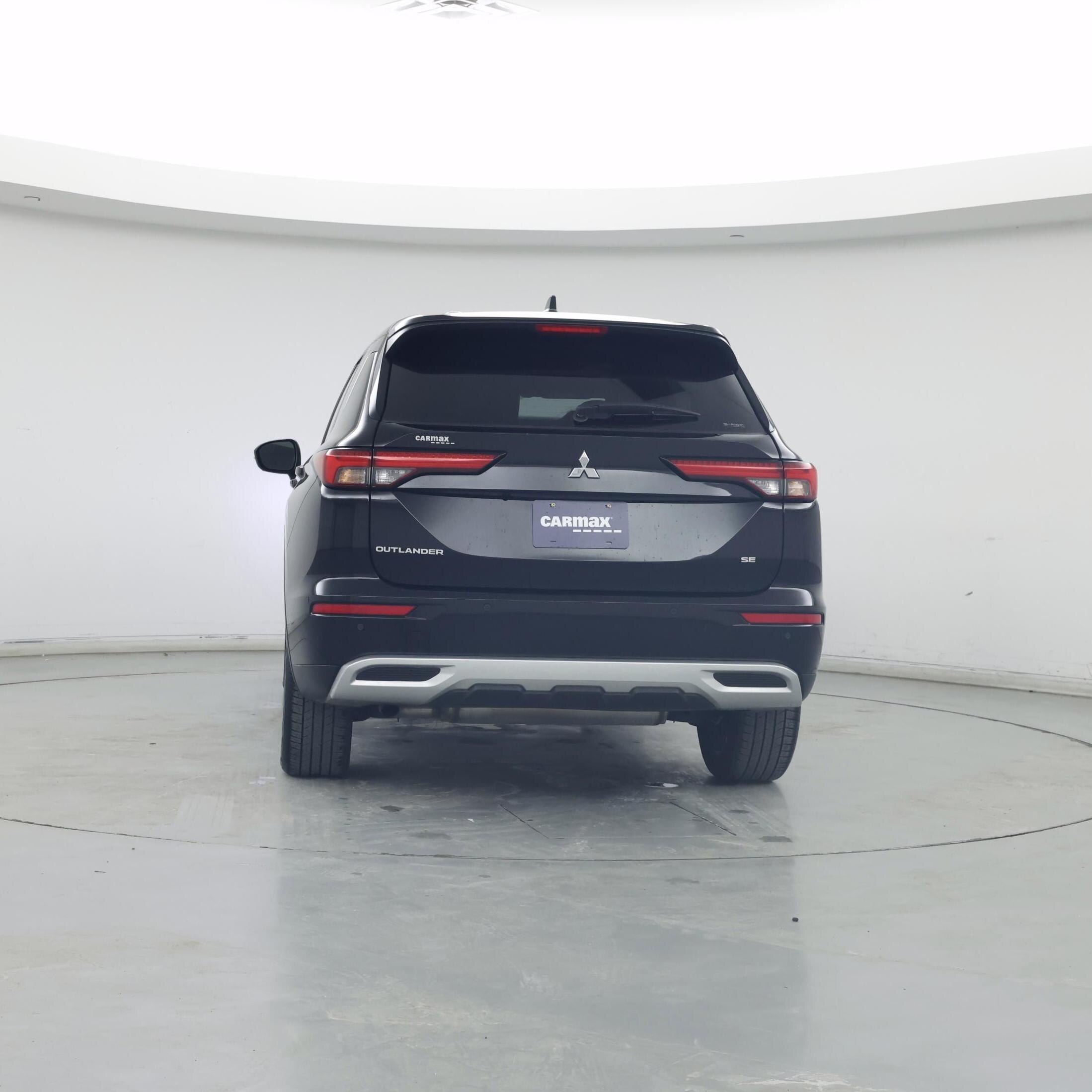 Thumbnail: 2024 Mitsubishi Outlander - 6