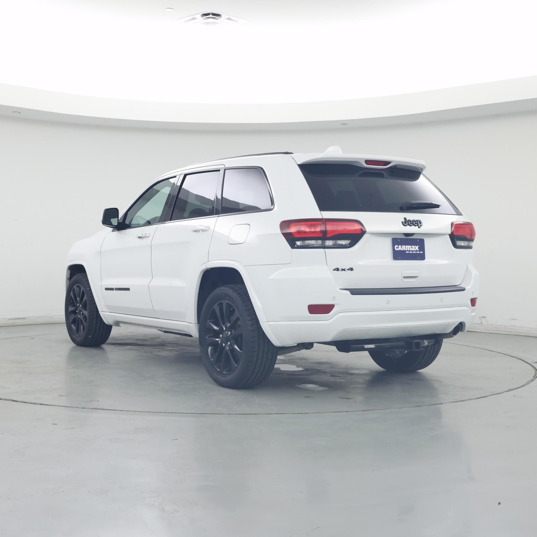 Thumbnail: 2020 Jeep Grand Cherokee - 2