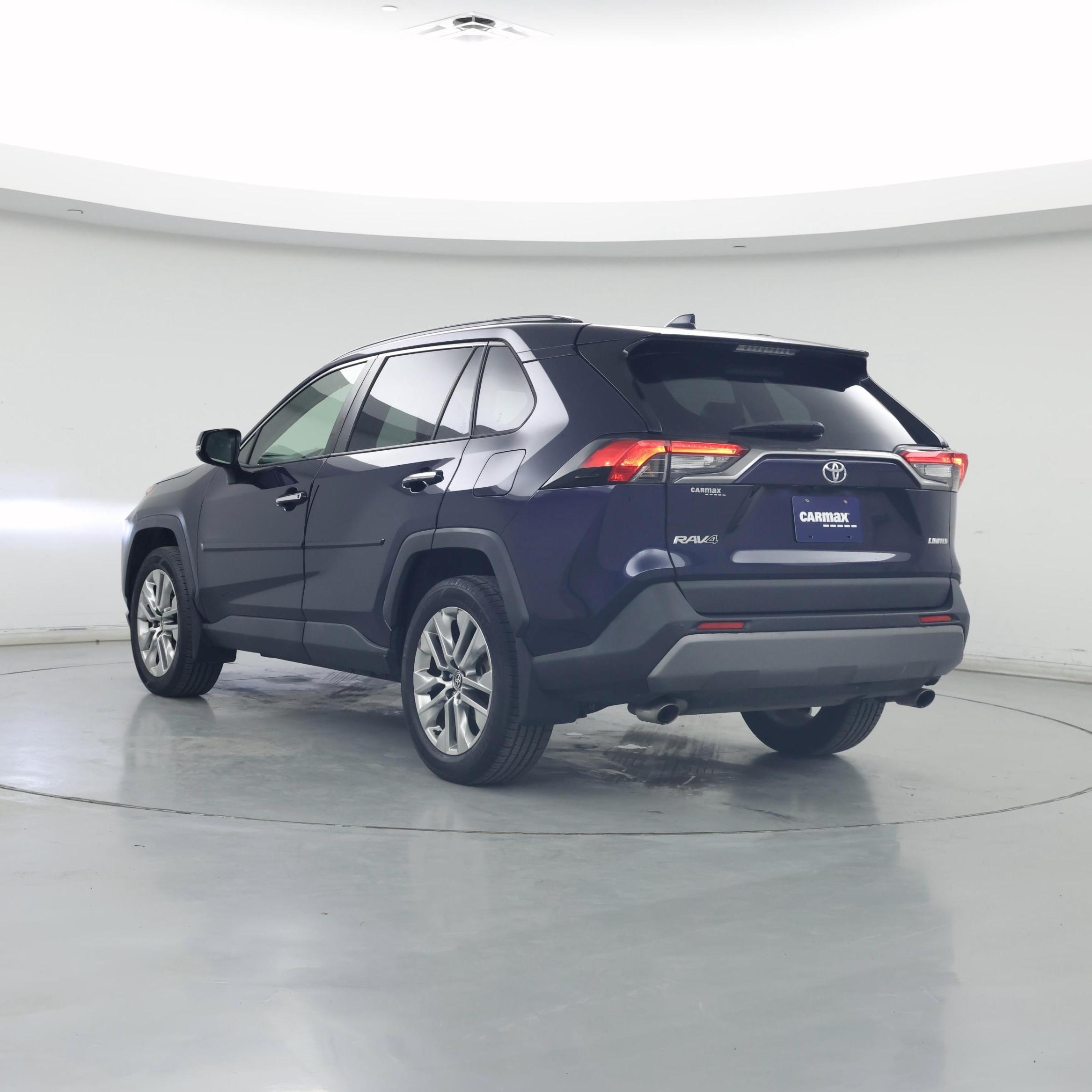 Thumbnail: 2020 Toyota RAV4 - 2