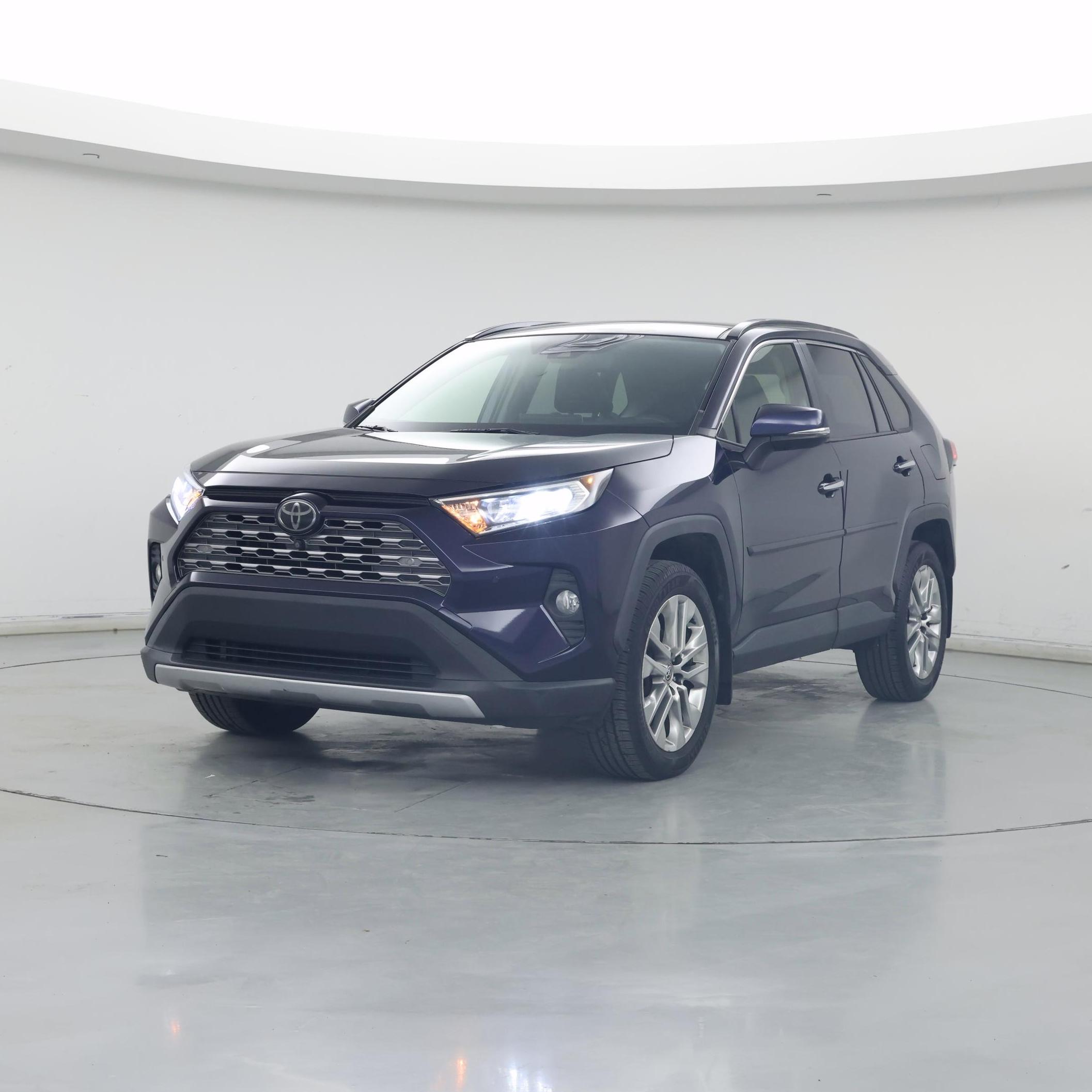 Thumbnail: 2020 Toyota RAV4 - 4