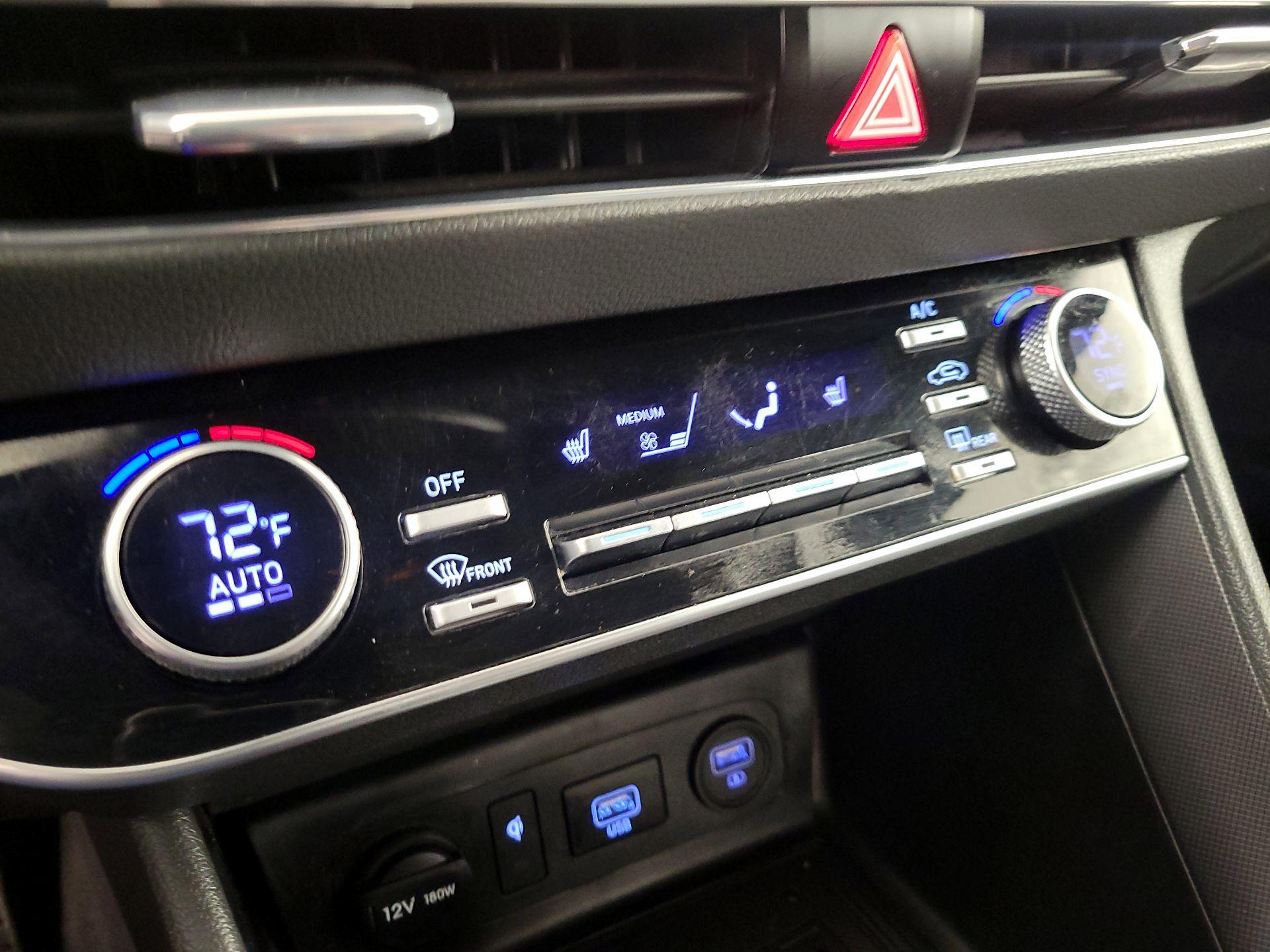 Thumbnail: 2021 Hyundai Sonata - 17