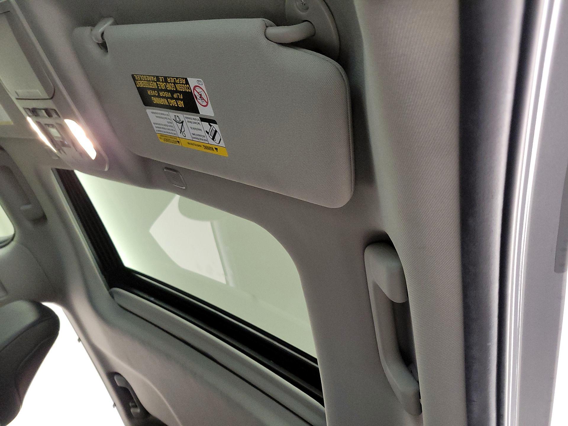 Thumbnail: 2023 Toyota Highlander - 19