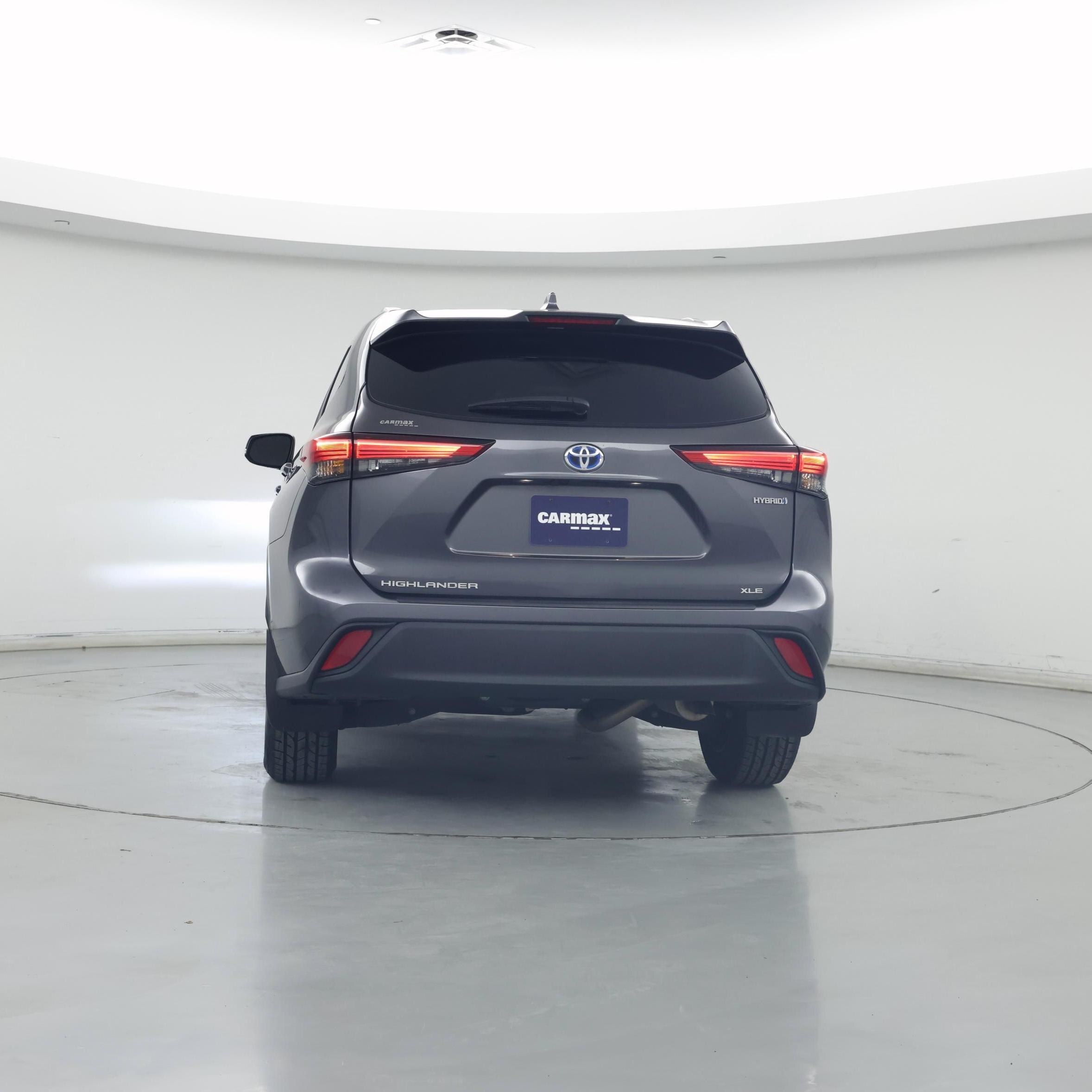 Thumbnail: 2023 Toyota Highlander - 6