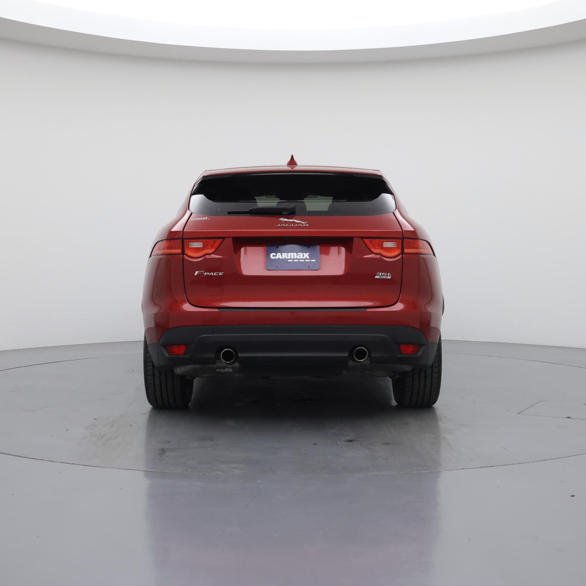 Thumbnail: 2017 Jaguar F-Pace - 6