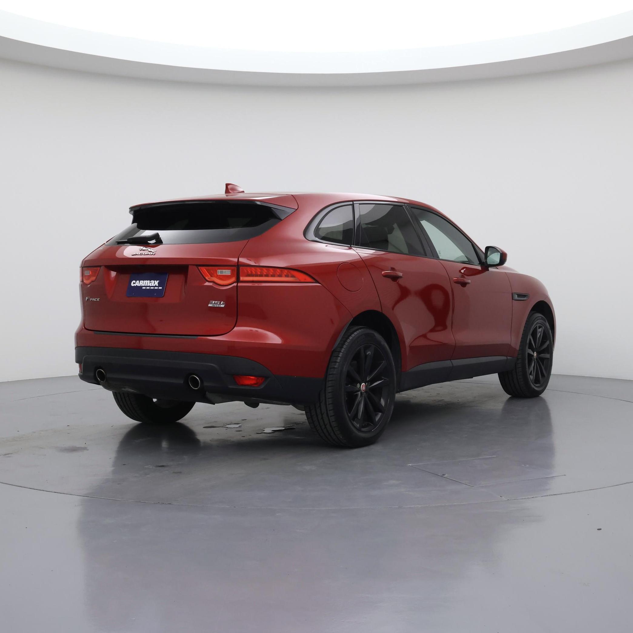 Thumbnail: 2017 Jaguar F-Pace - 8