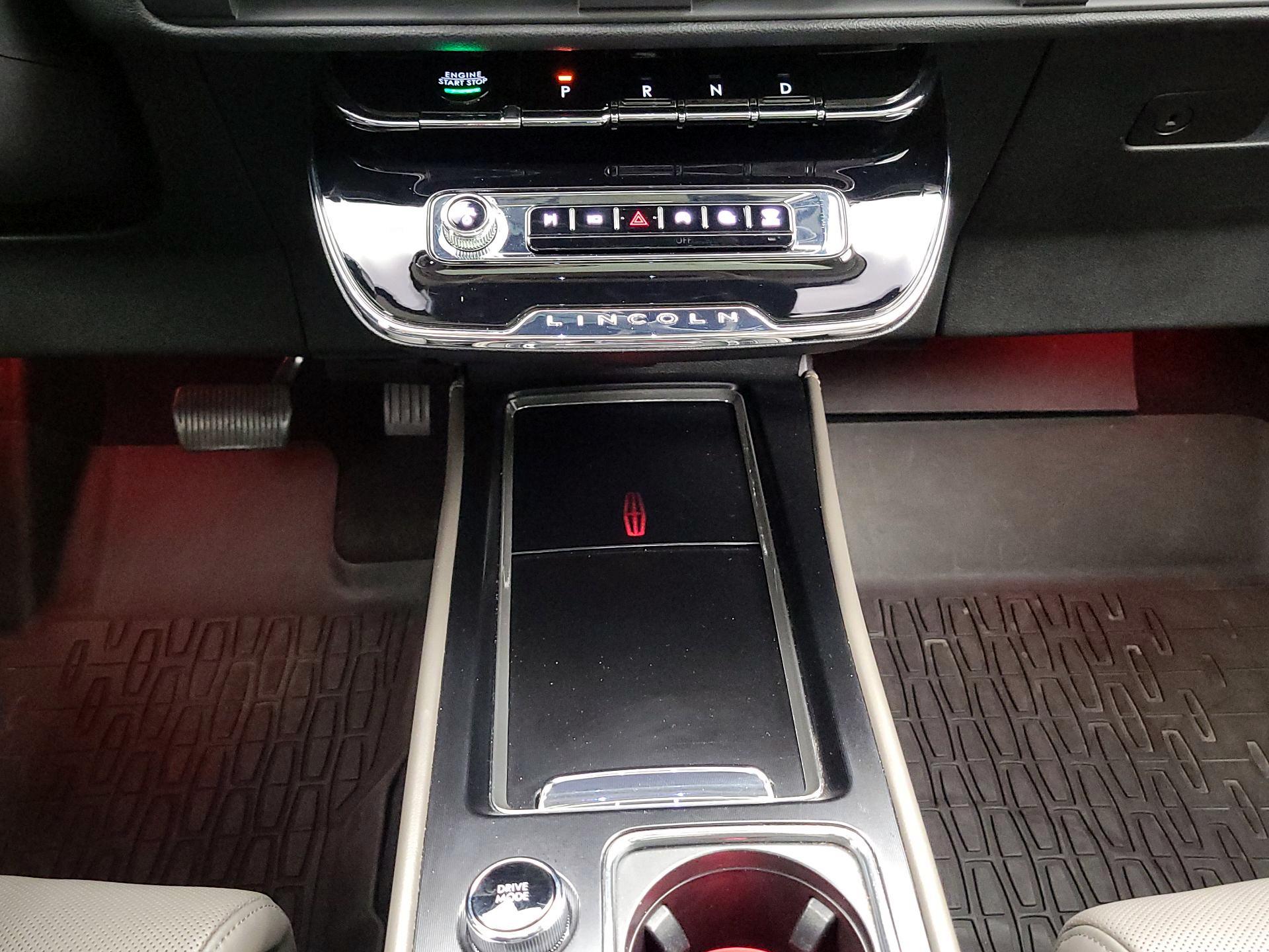 Thumbnail: 2023 Lincoln Corsair - 18