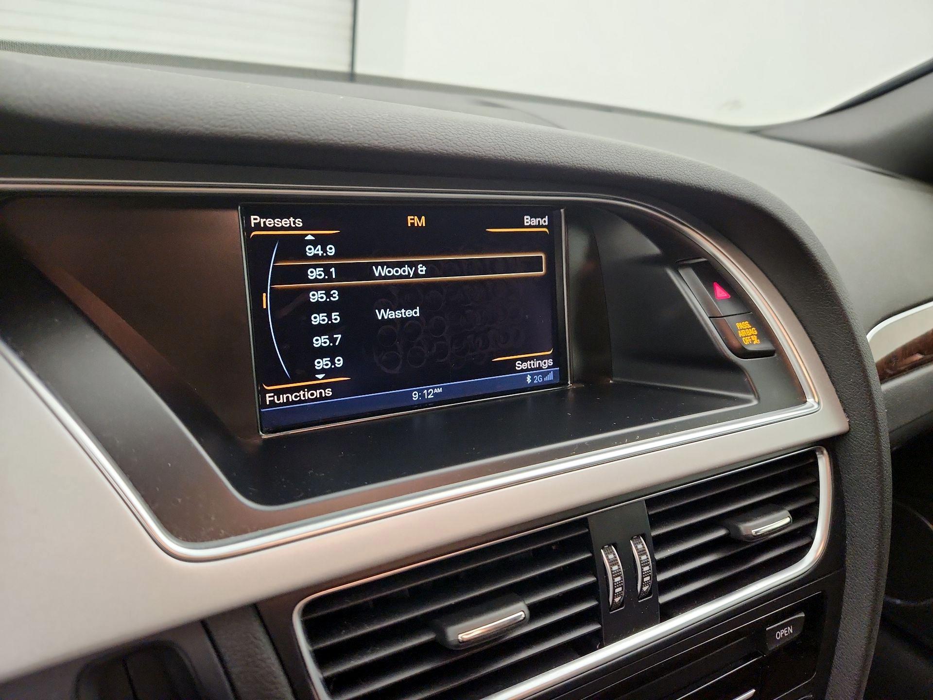 Thumbnail: 2016 Audi A4 - 16