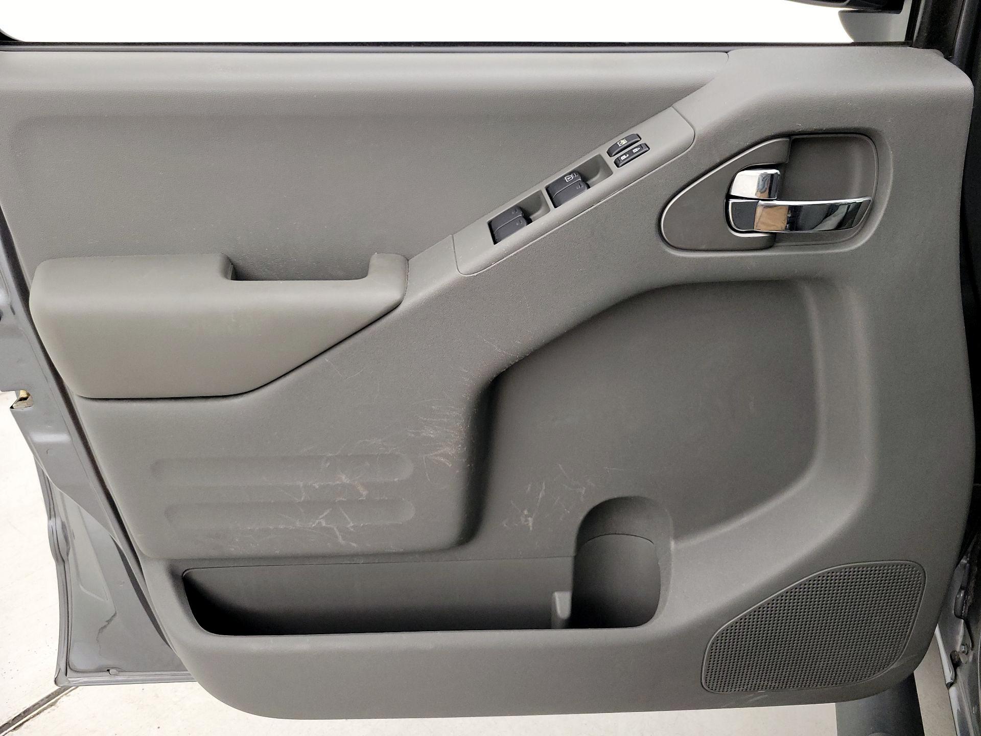 Thumbnail: 2018 Nissan Frontier - 12