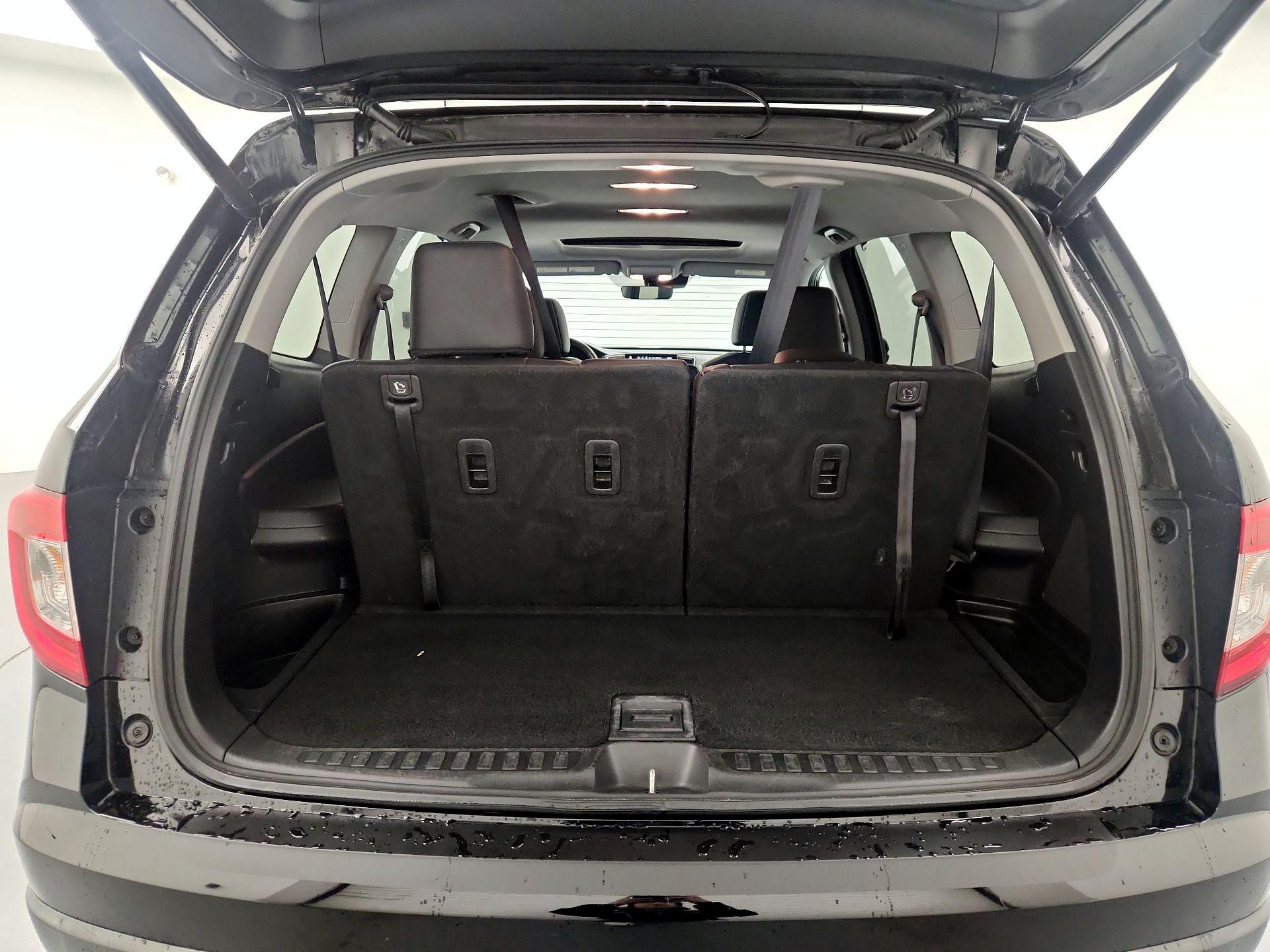 Thumbnail: 2019 Honda Pilot - 20